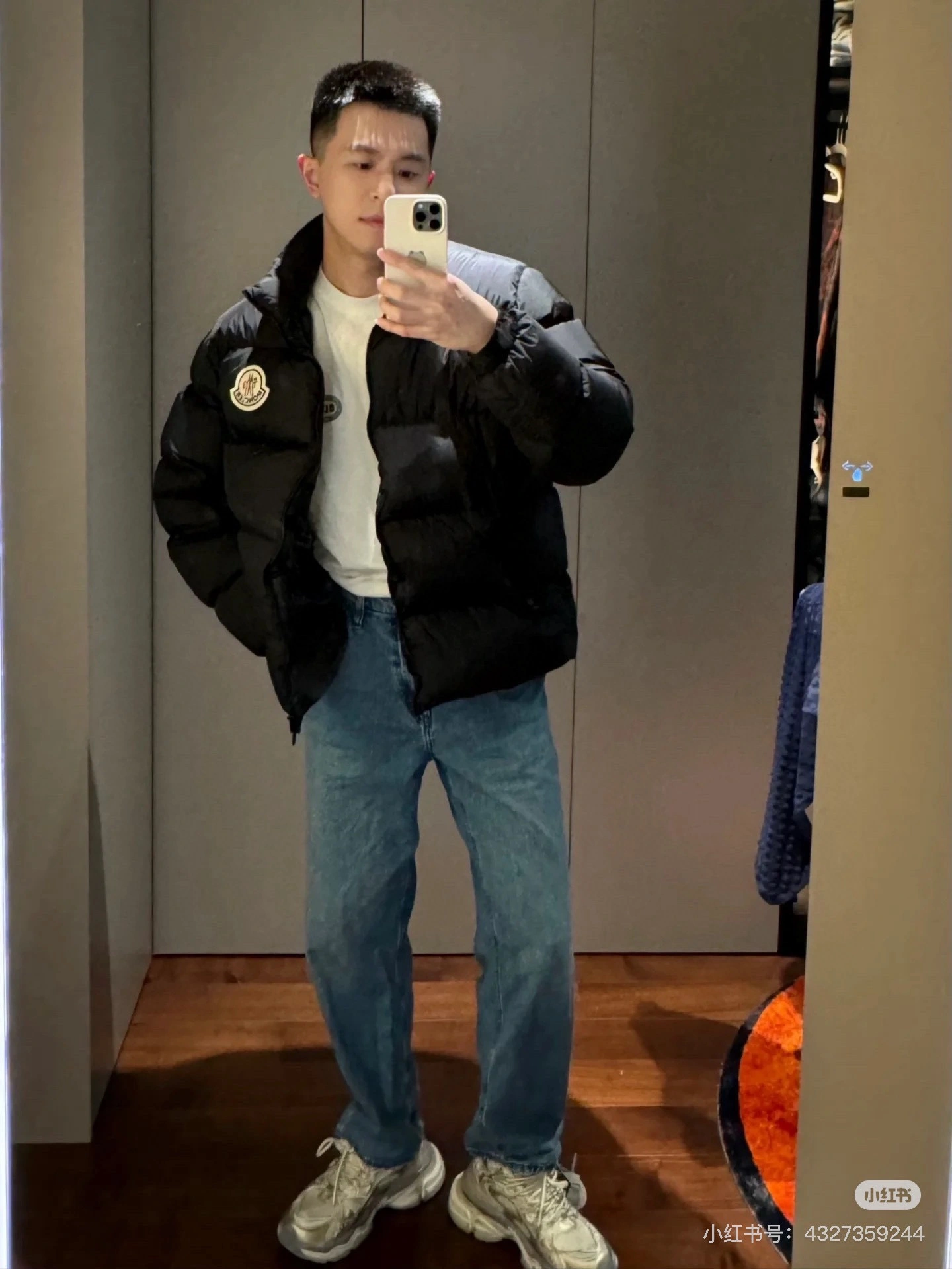 Moncler Down Jackets Functional 145354