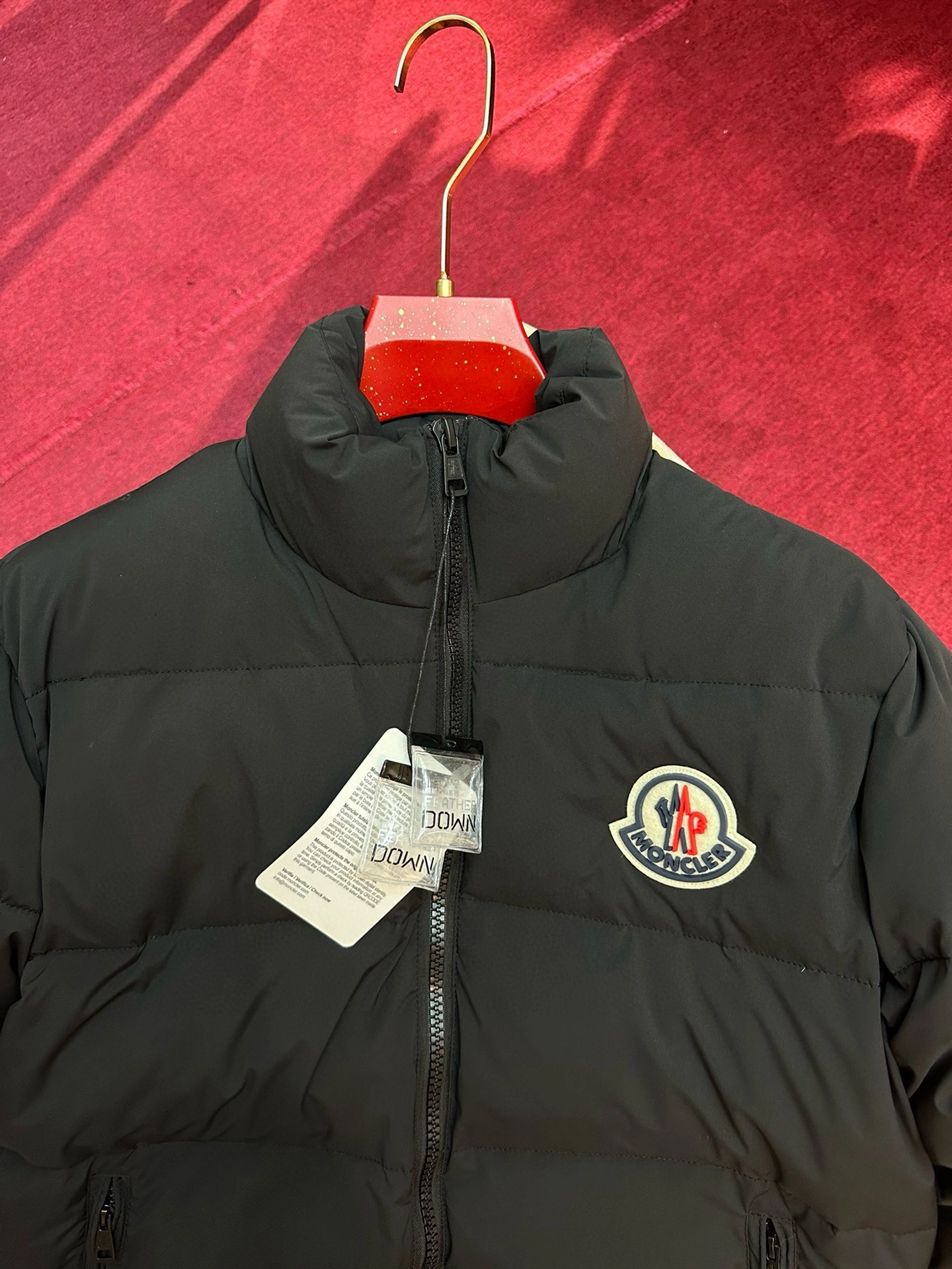 Moncler Down Jackets Functional 145354