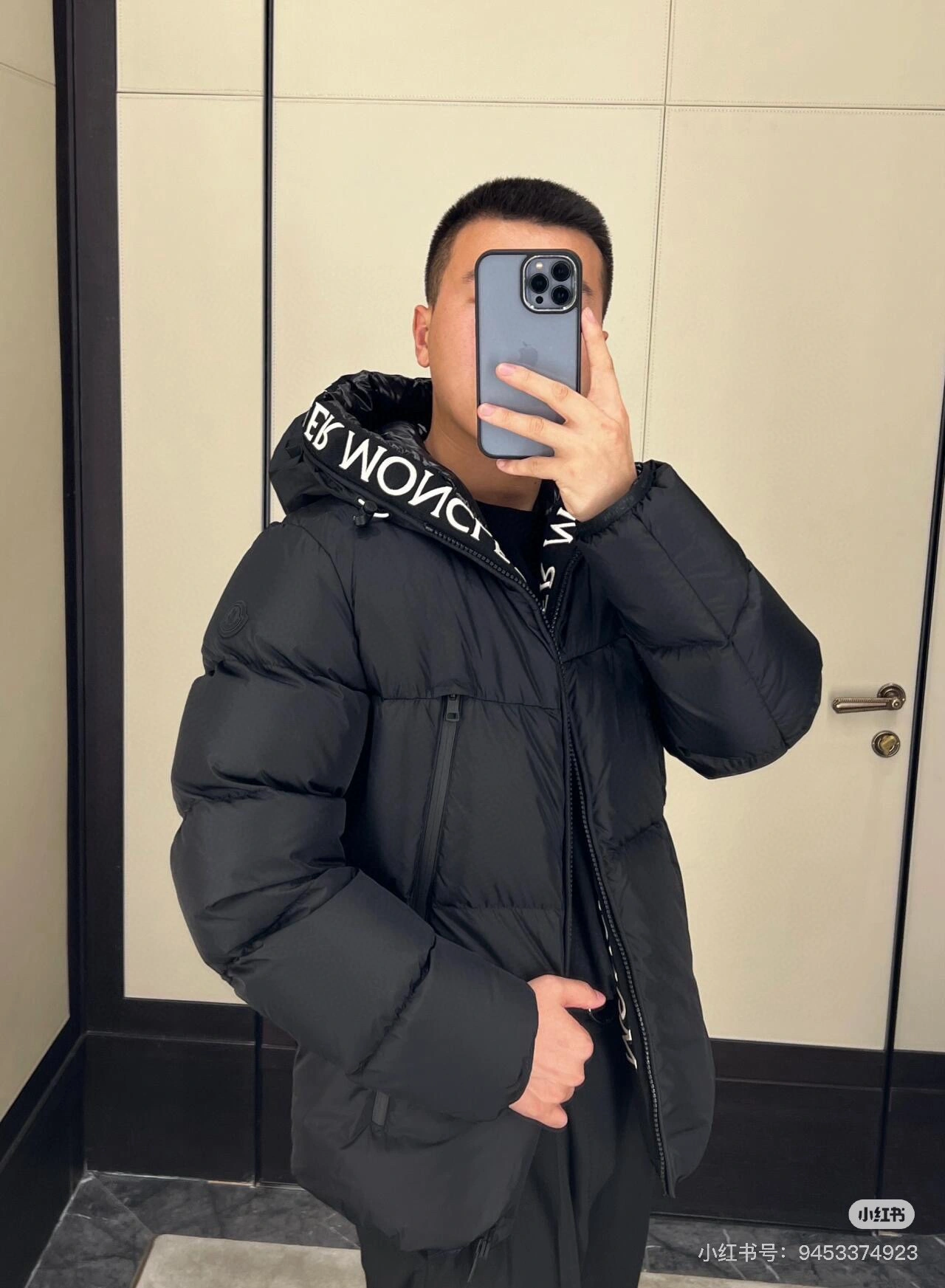 Moncler Down Jackets FastDry 145353