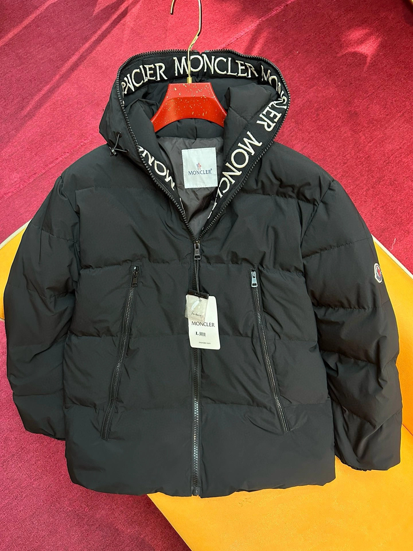 Moncler Down Jackets FastDry 145353