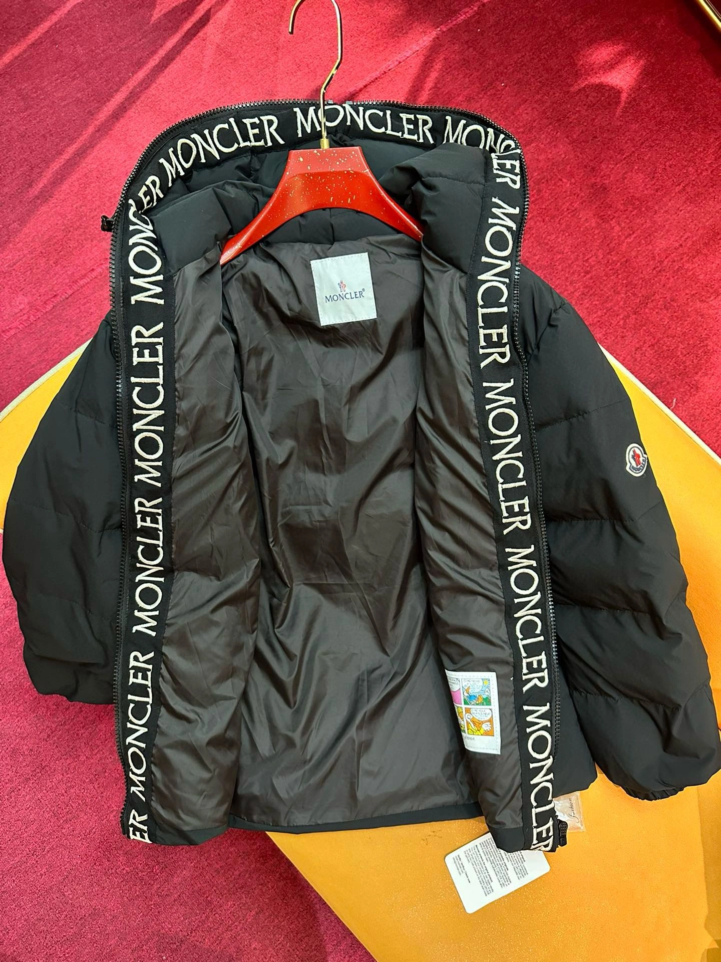 Moncler Down Jackets FastDry 145353
