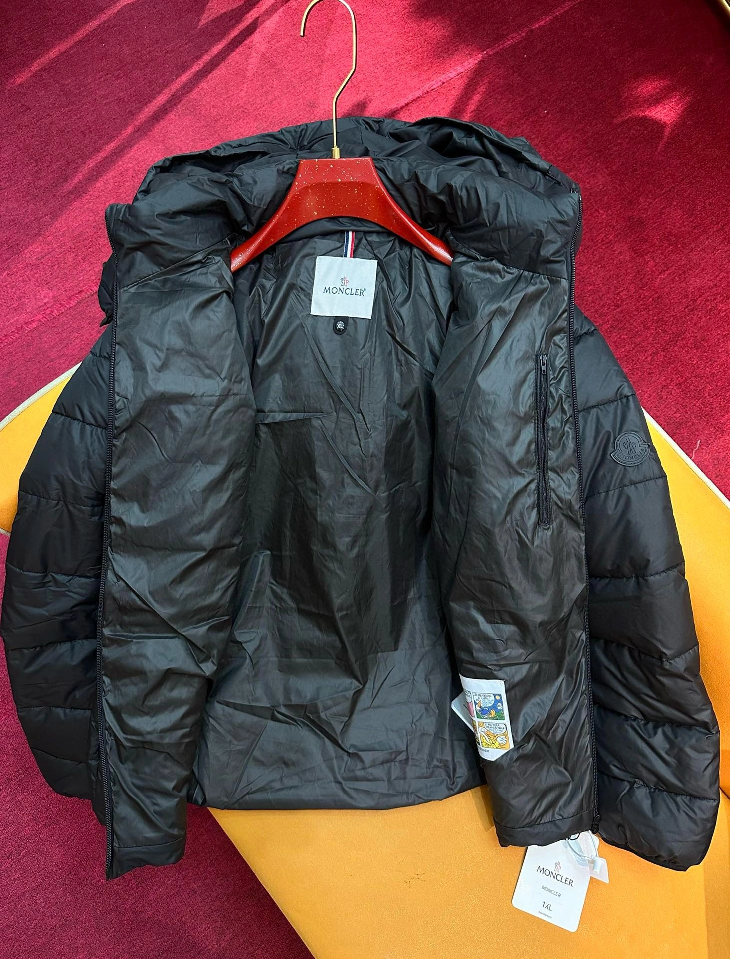 NewStyle Moncler Down Jackets 145364