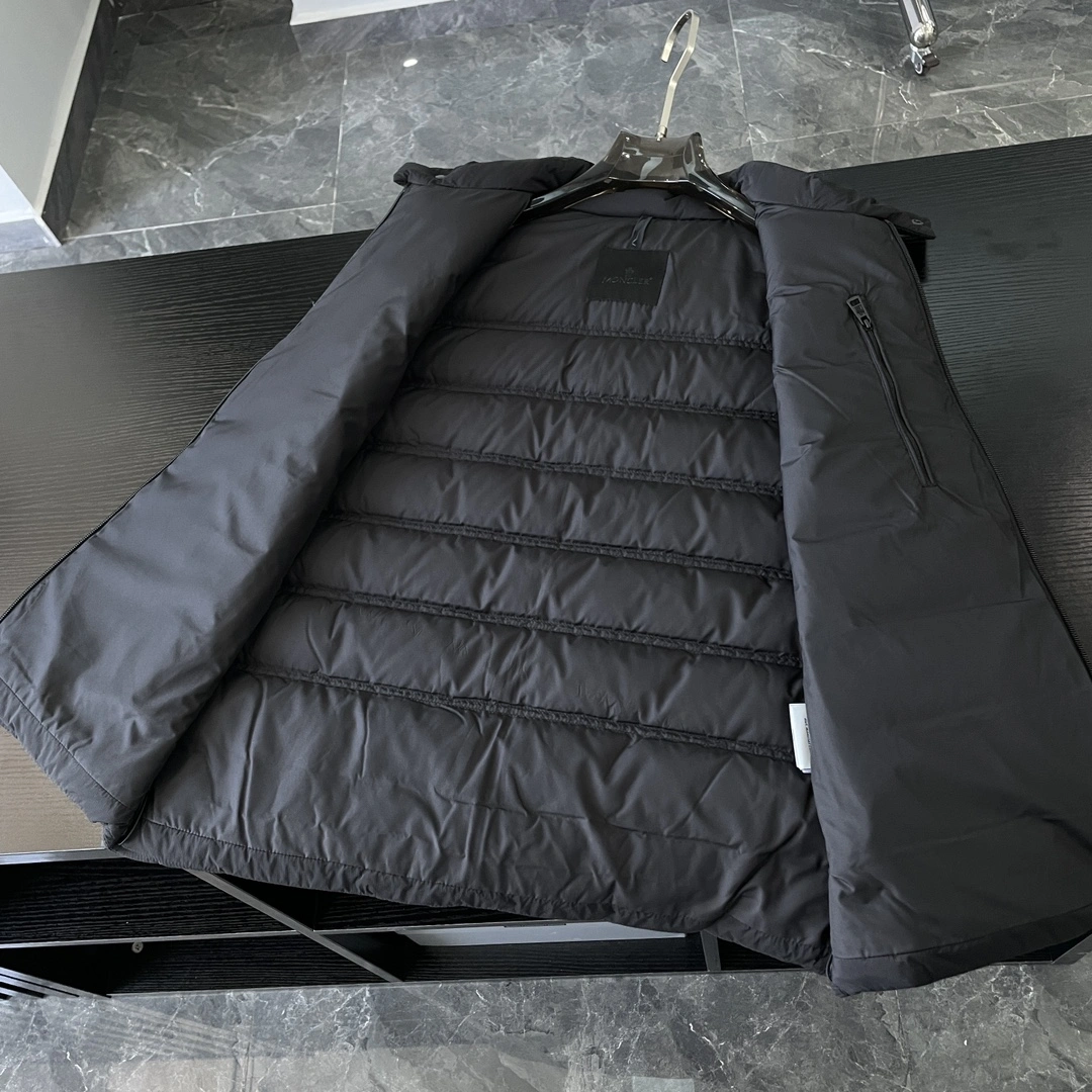 DailyWear Moncler Down Jackets 145376