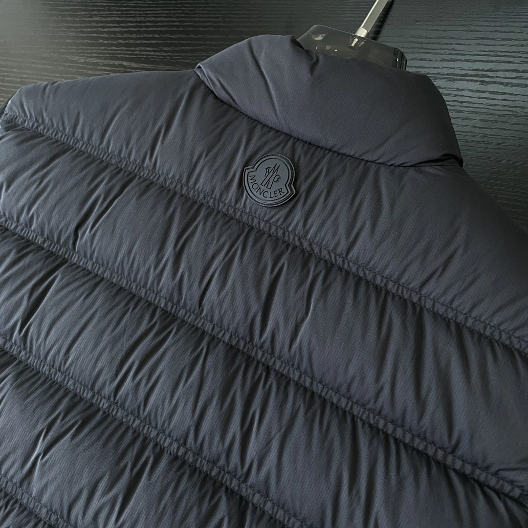 DailyWear Moncler Down Jackets 145376