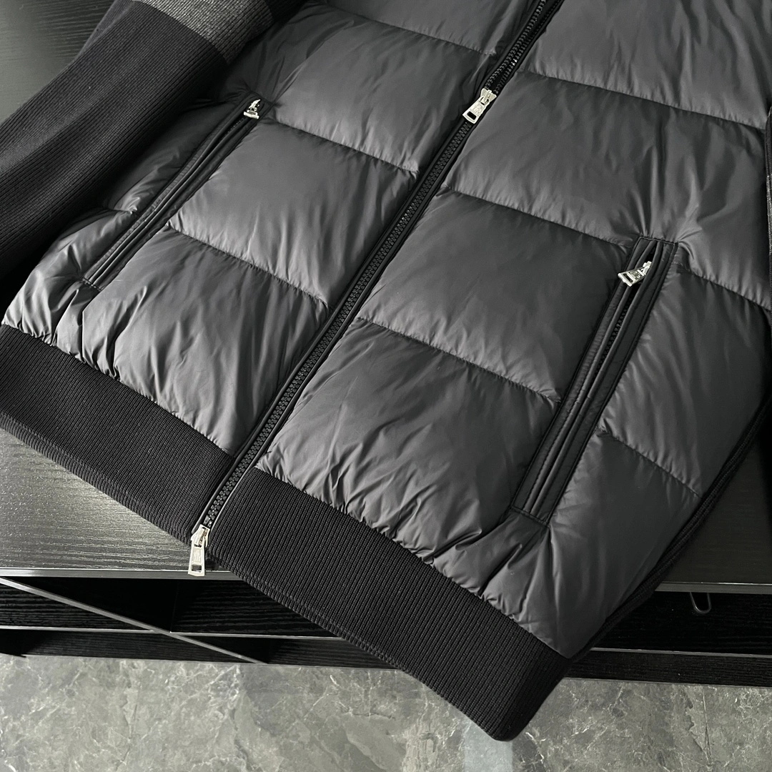 Moncler Down Jackets Popular 145370
