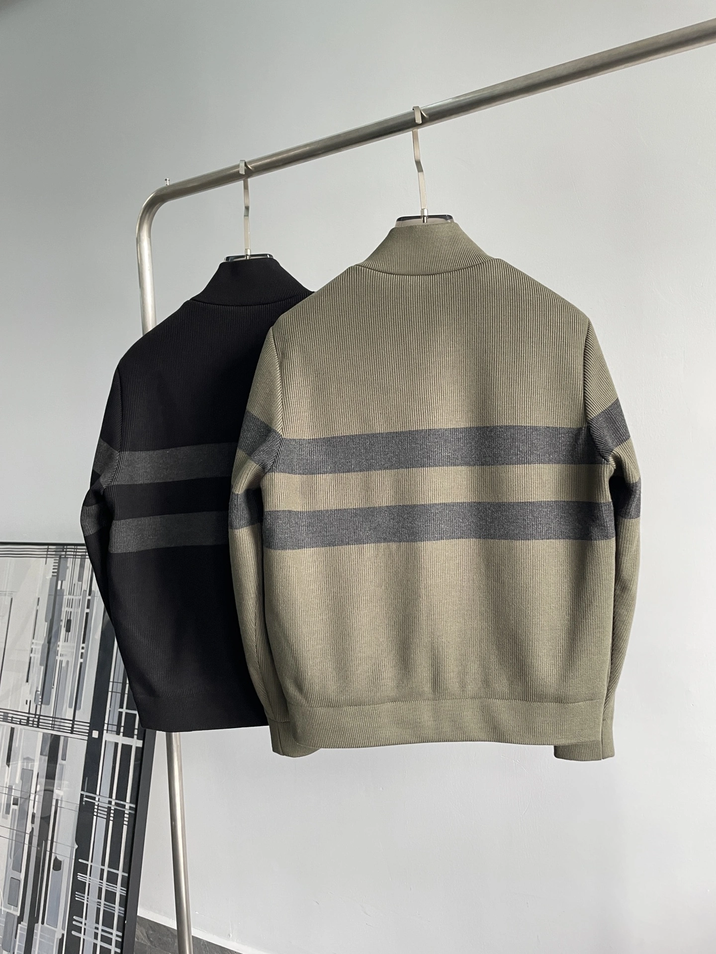 Moncler Down Jackets Sophisticated 145358