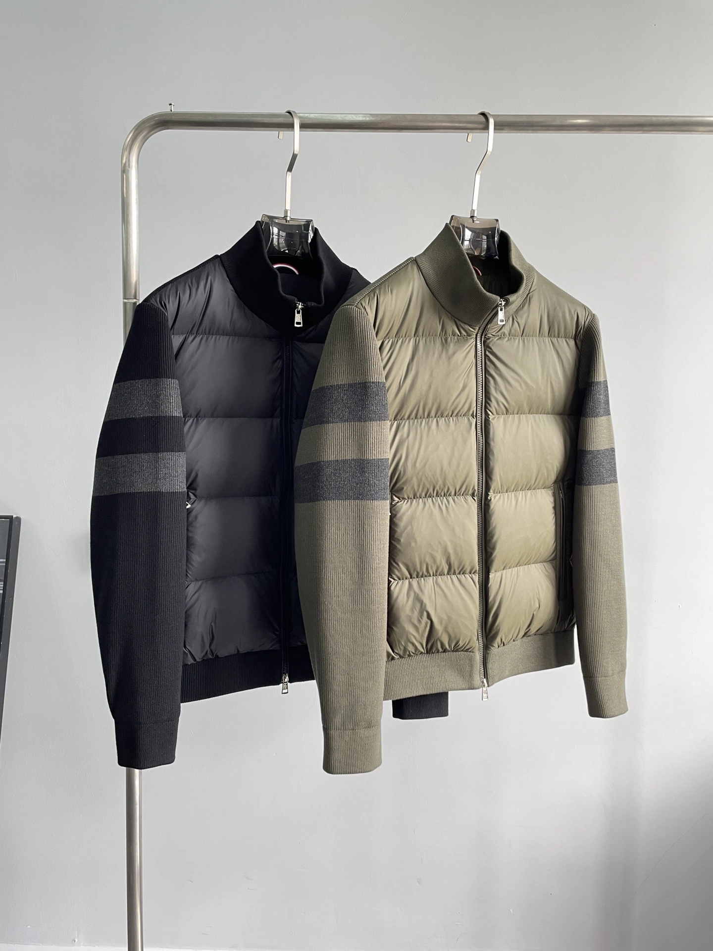 Moncler Down Jackets Sophisticated 145358