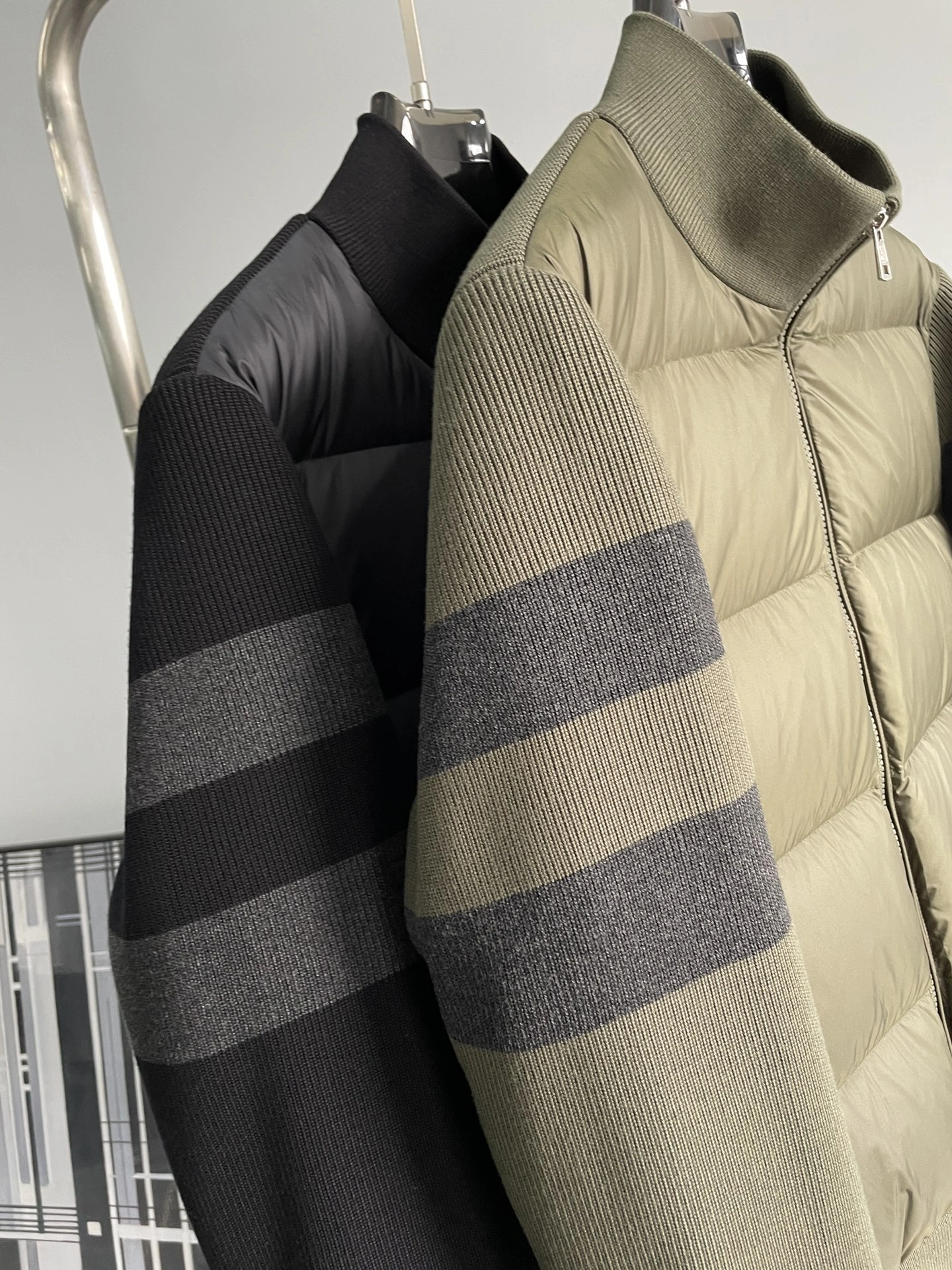 Moncler Down Jackets Sophisticated 145358