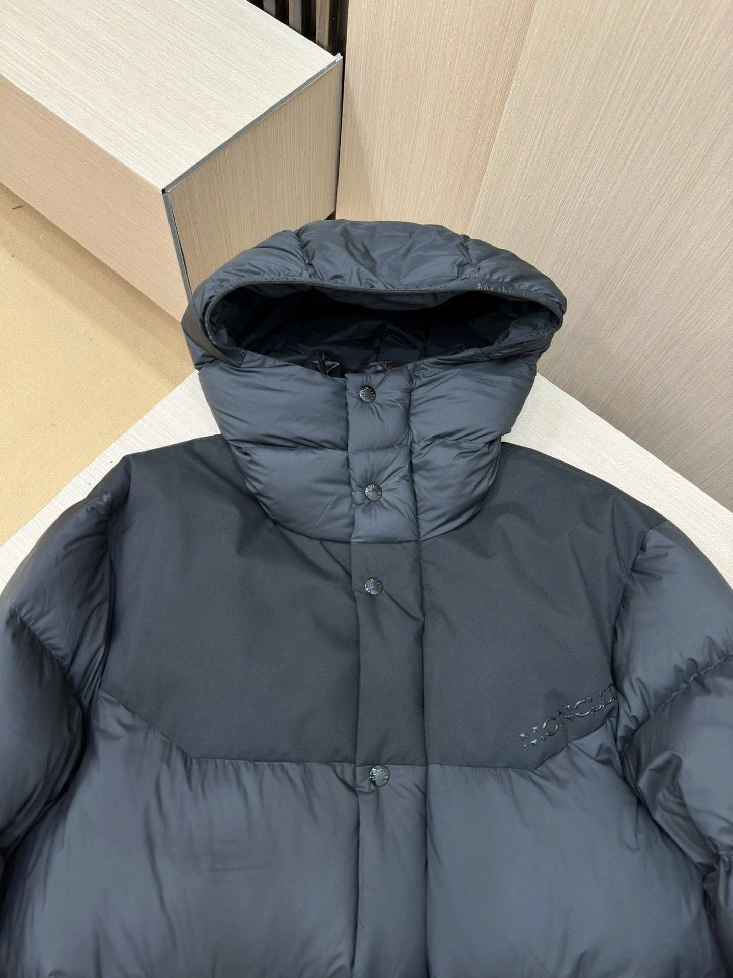Stylish Moncler Down Jackets 145350