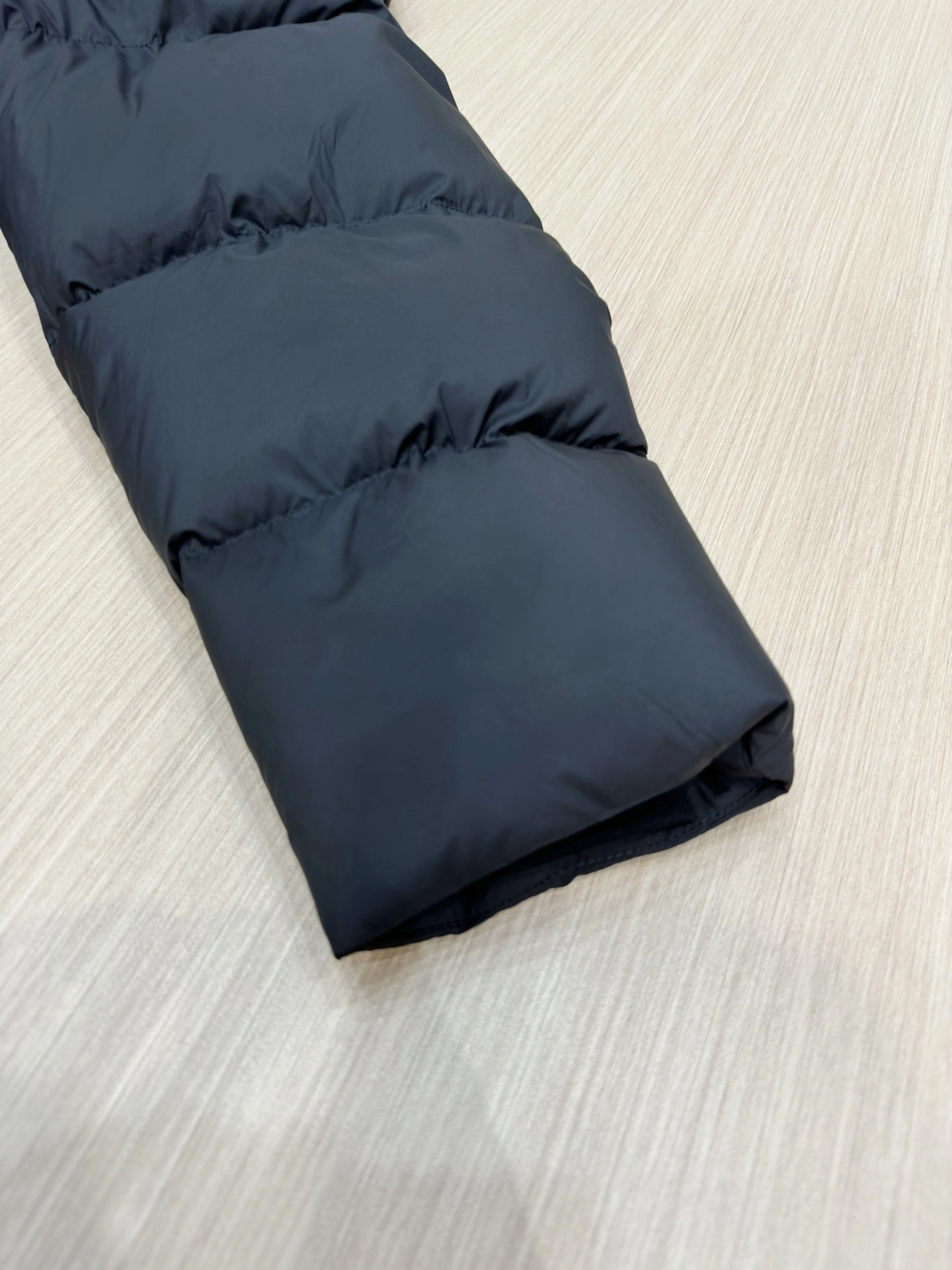Stylish Moncler Down Jackets 145350