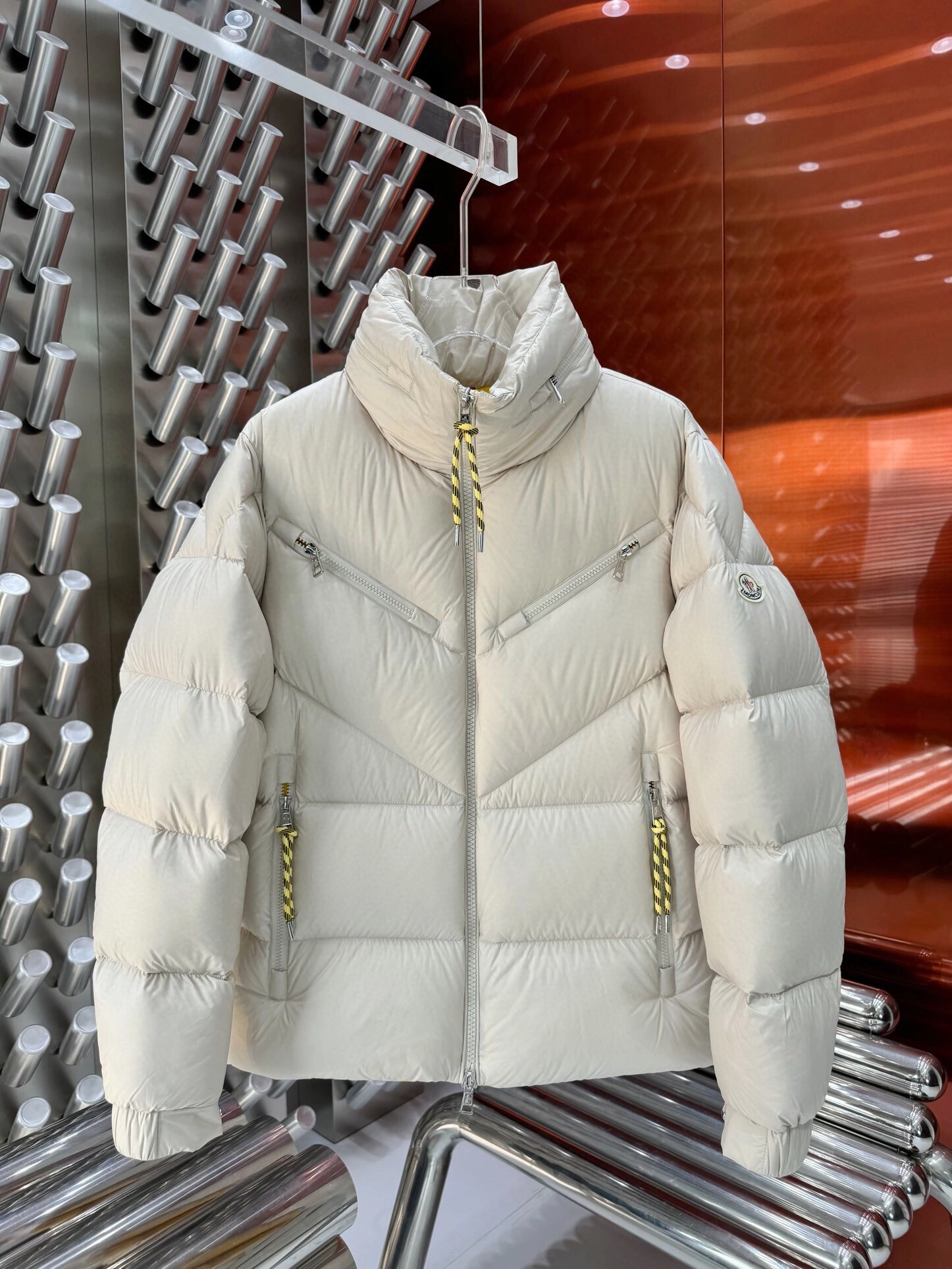 Premium Moncler Down Jackets 145374