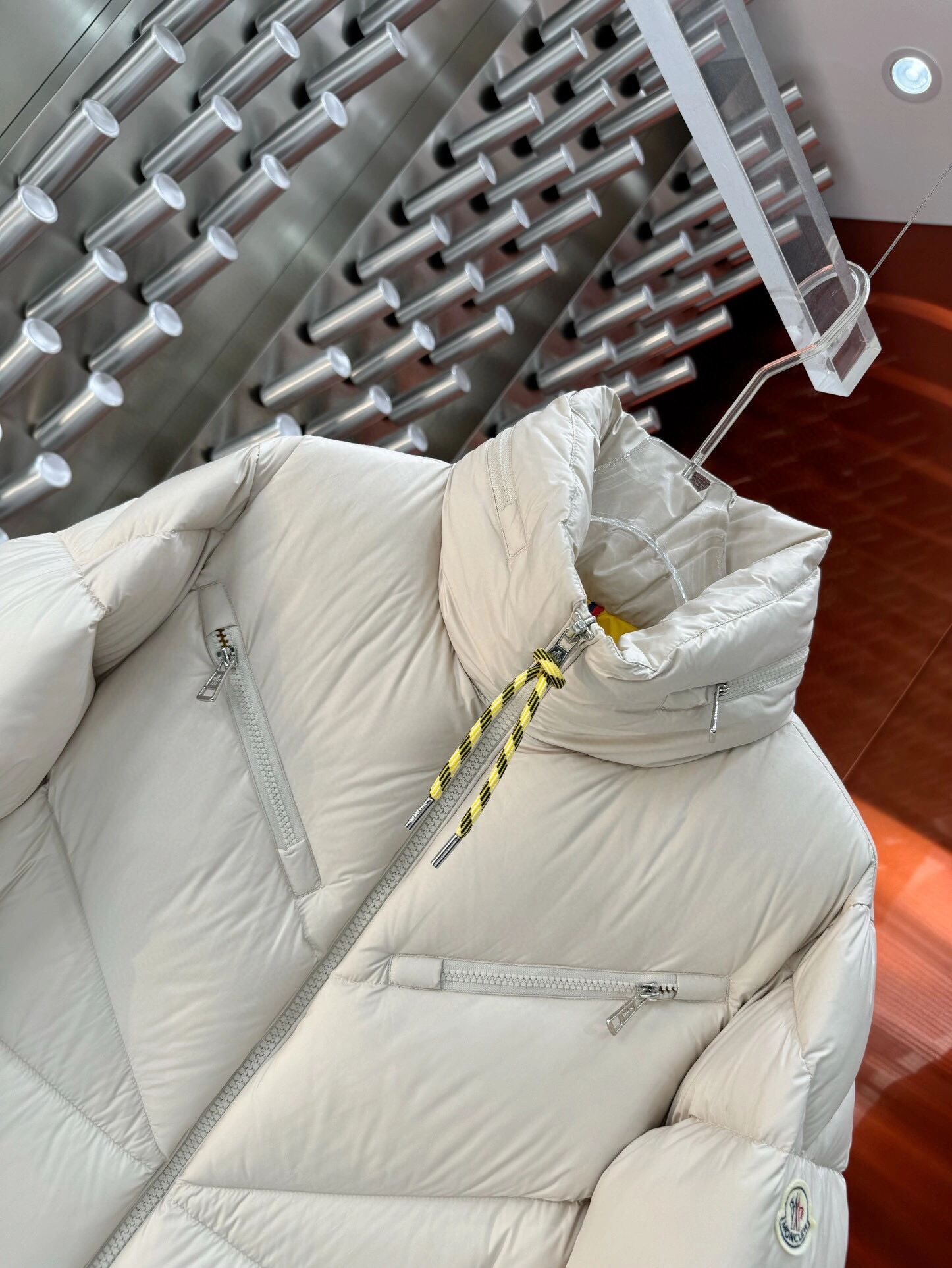 Premium Moncler Down Jackets 145374