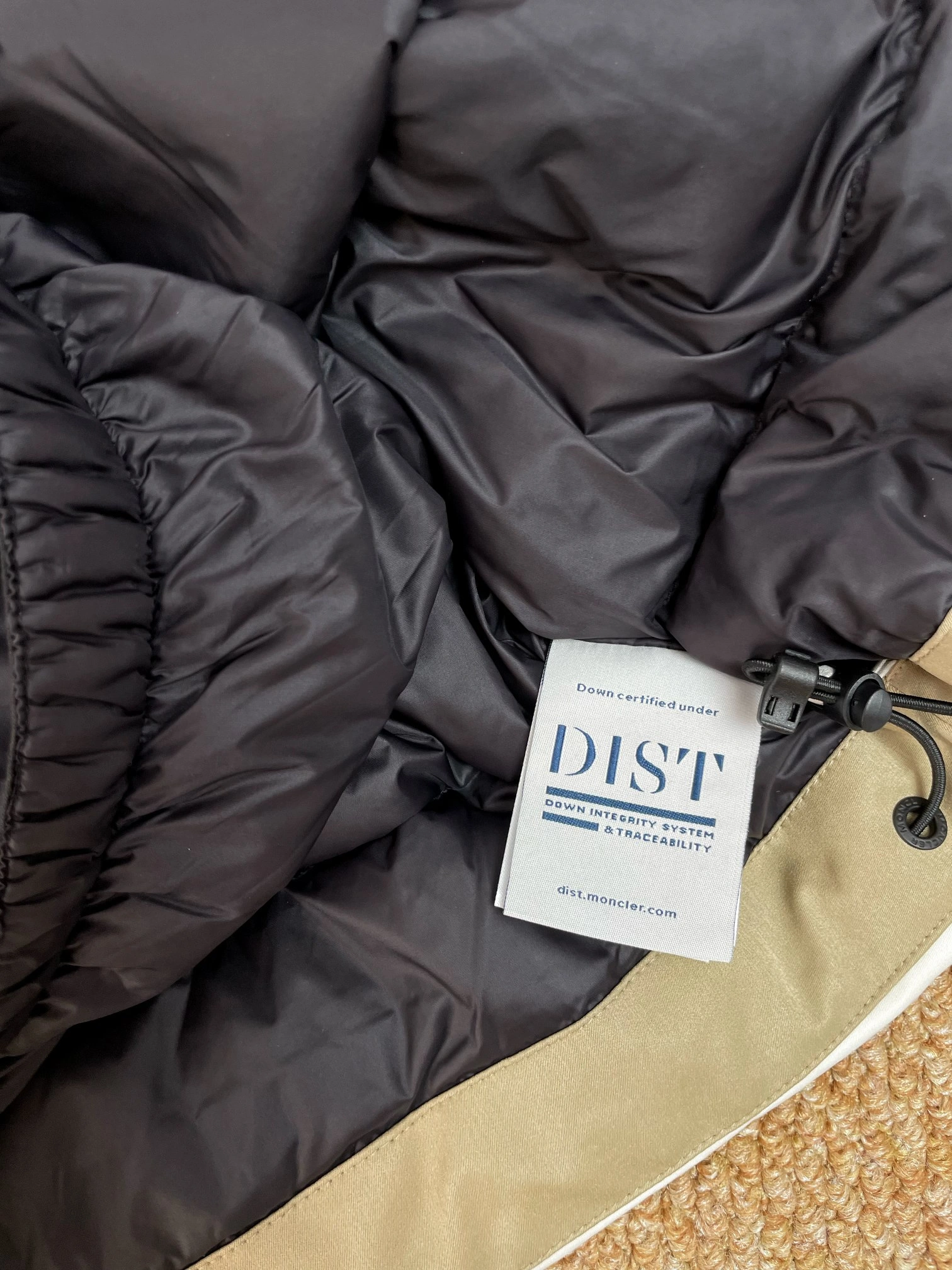 Moncler Down Jackets MultiPurpose 145378