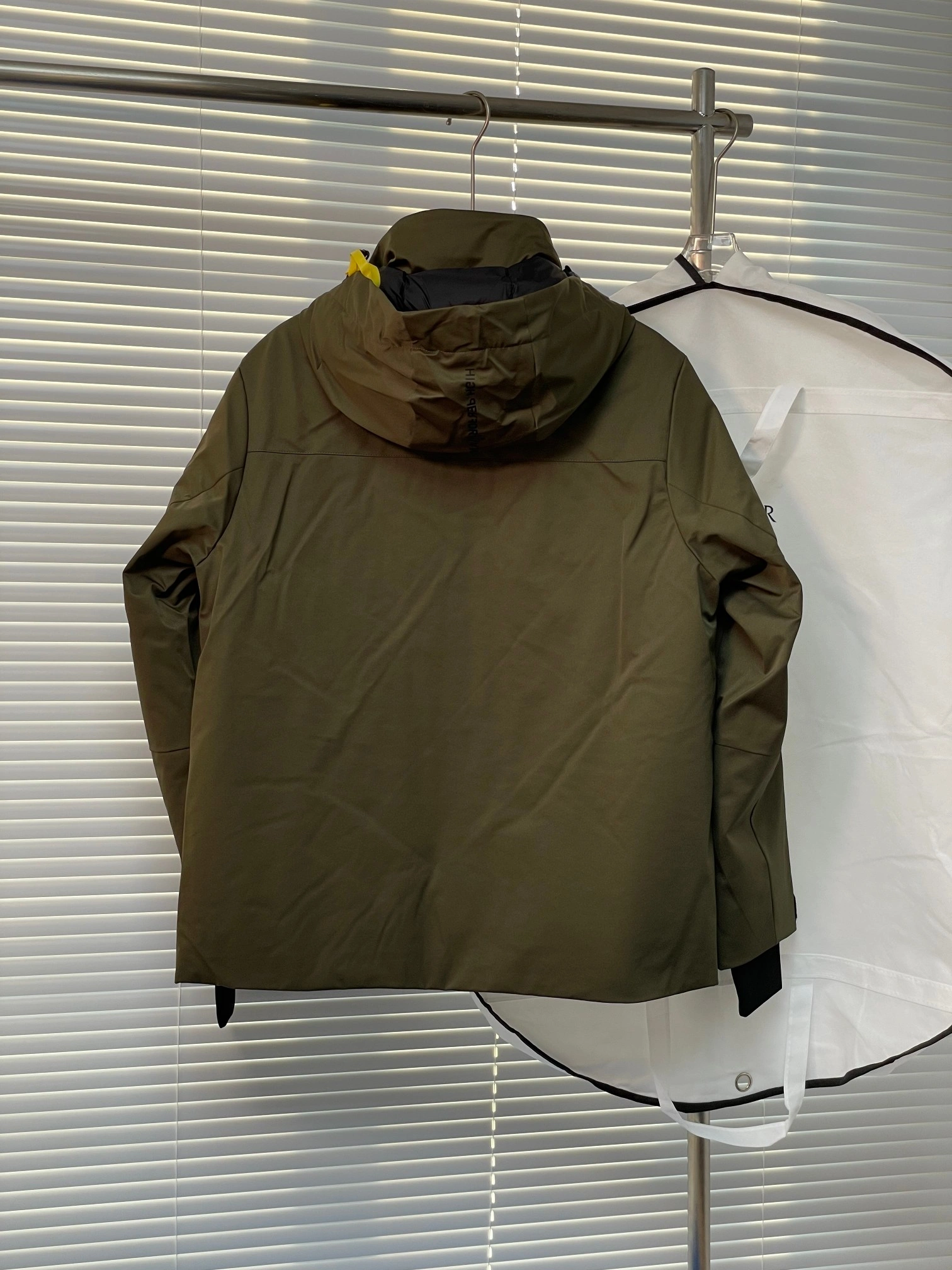 Moncler Down Jackets GoodFit 145346
