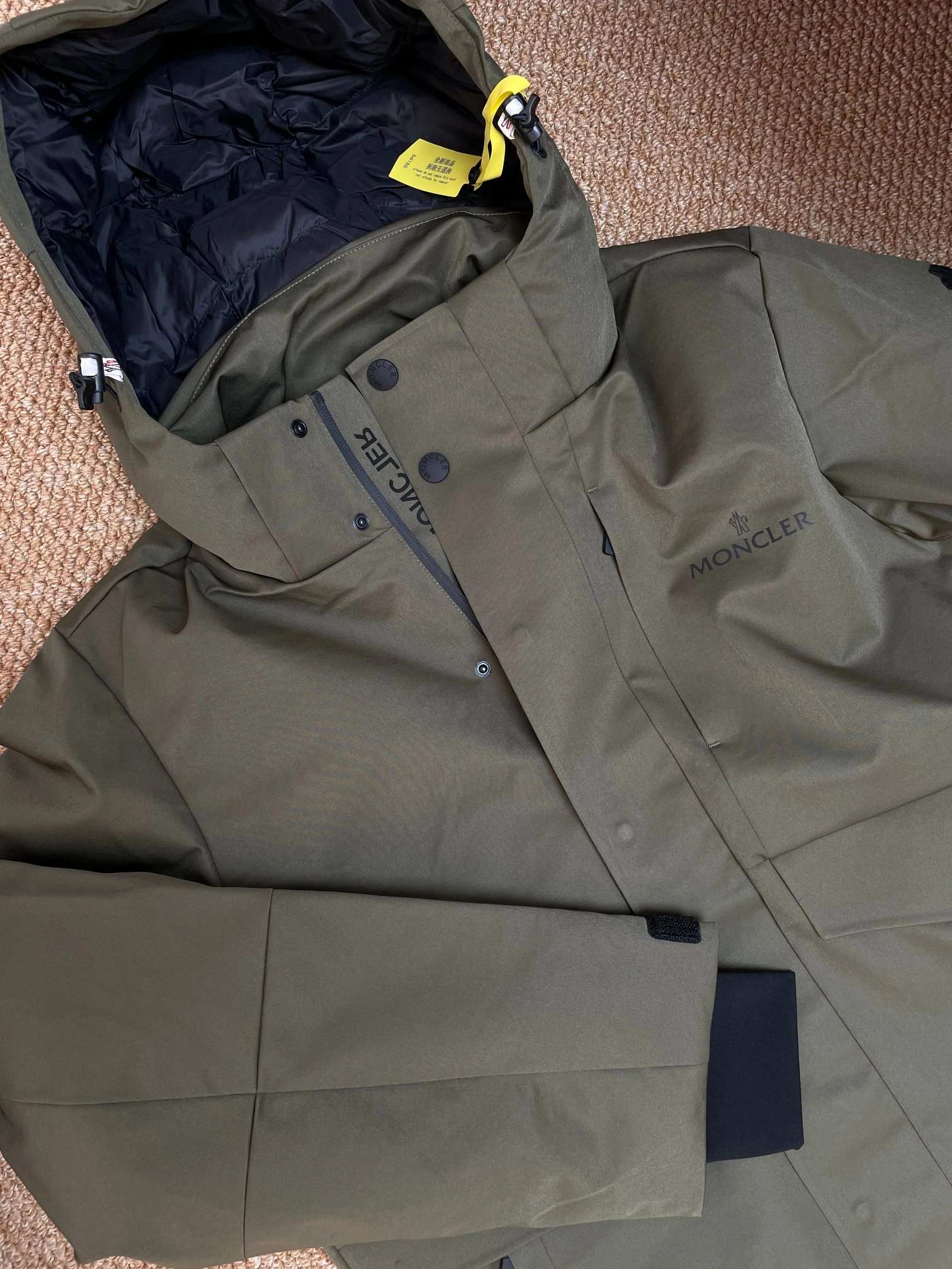 Moncler Down Jackets GoodFit 145346