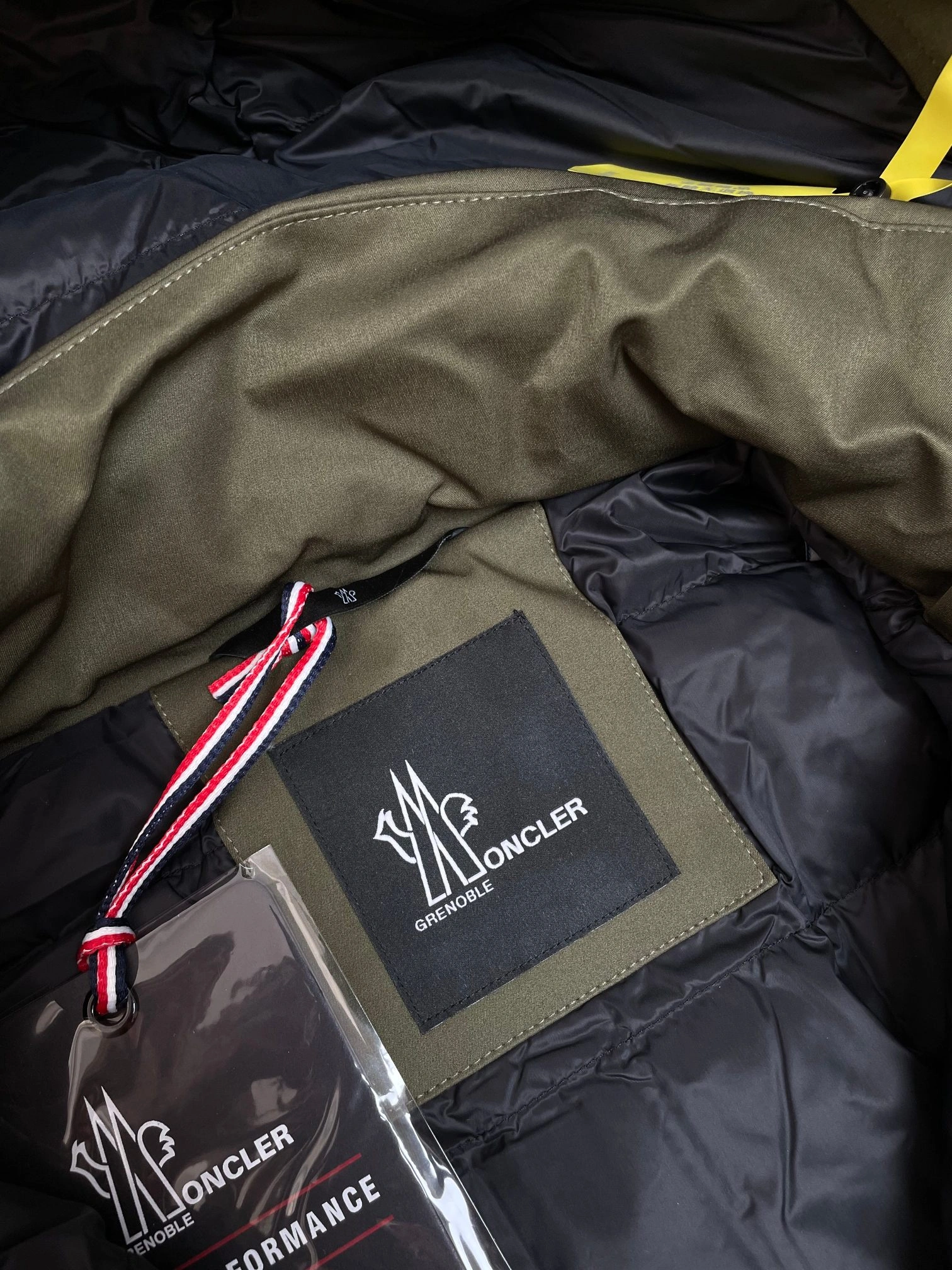 Moncler Down Jackets GoodFit 145346