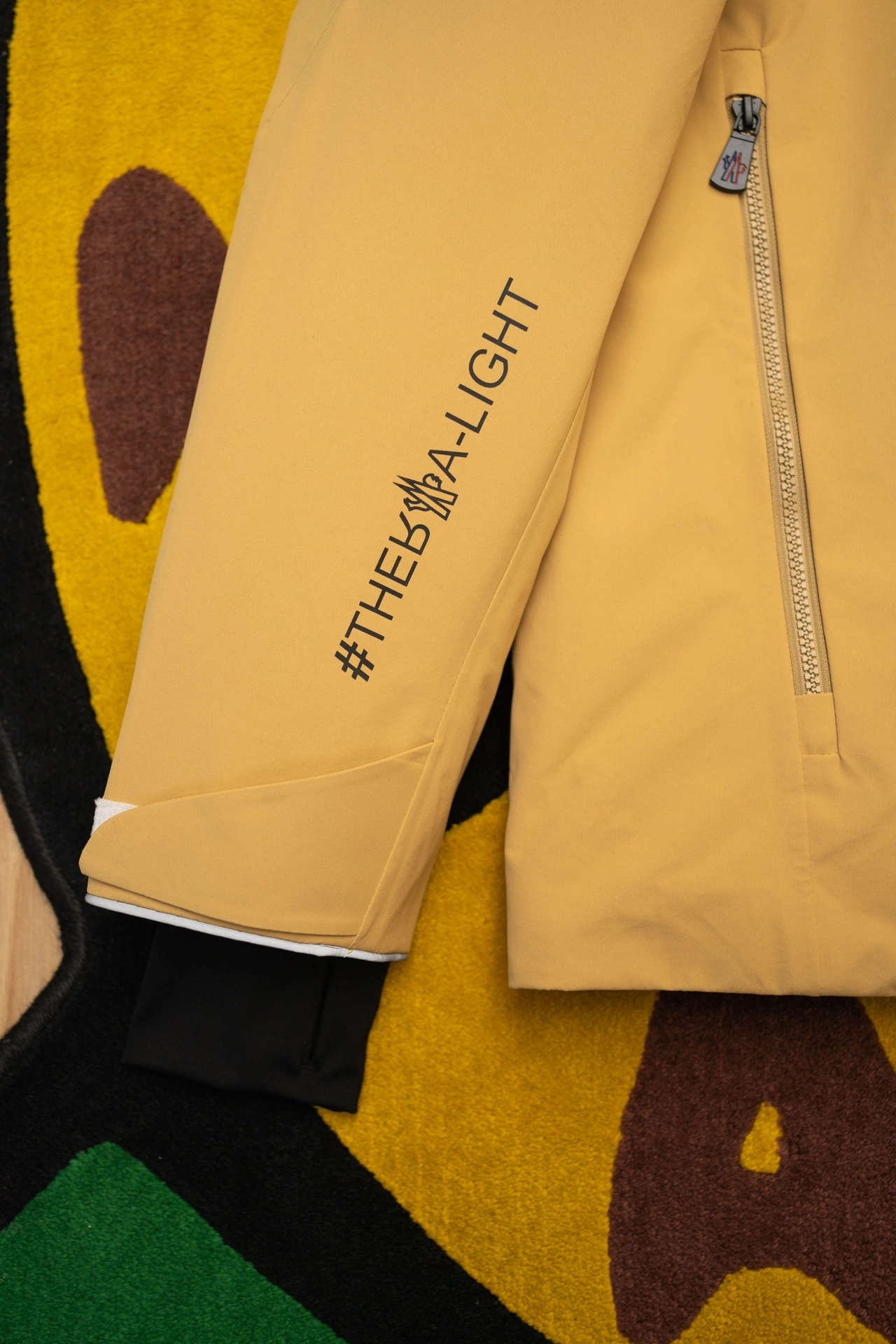 Moncler Down Jackets OnTrend 145343