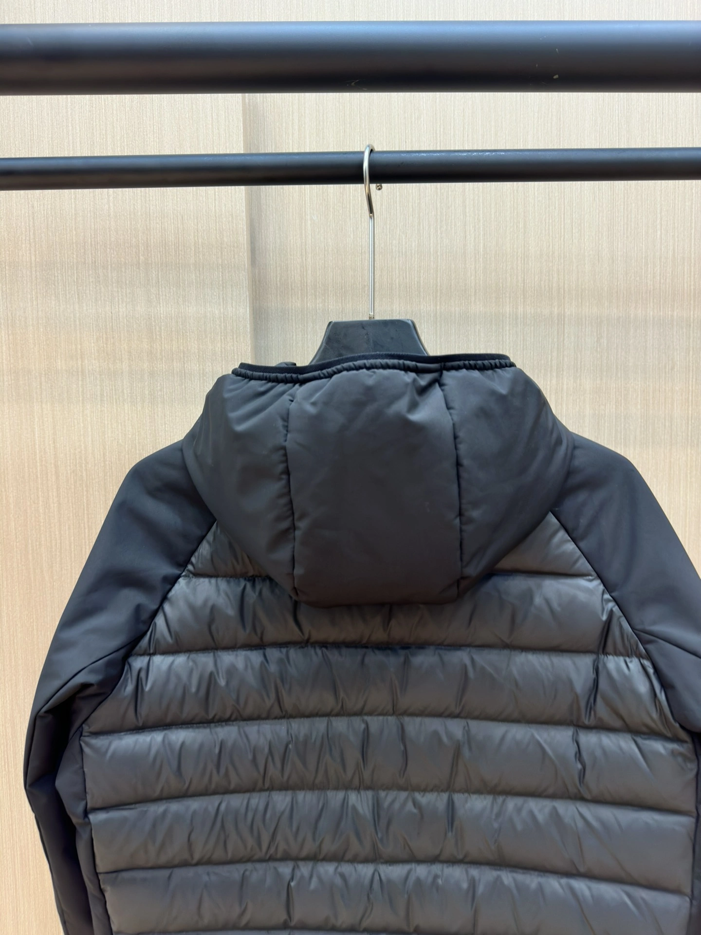Moncler Down Jackets Trendsetting 145340
