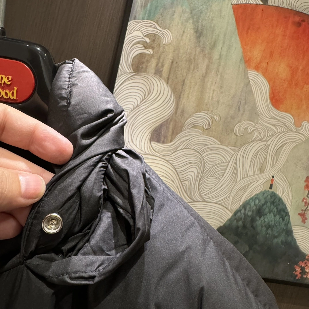 Moncler Down Jackets Refined 145342