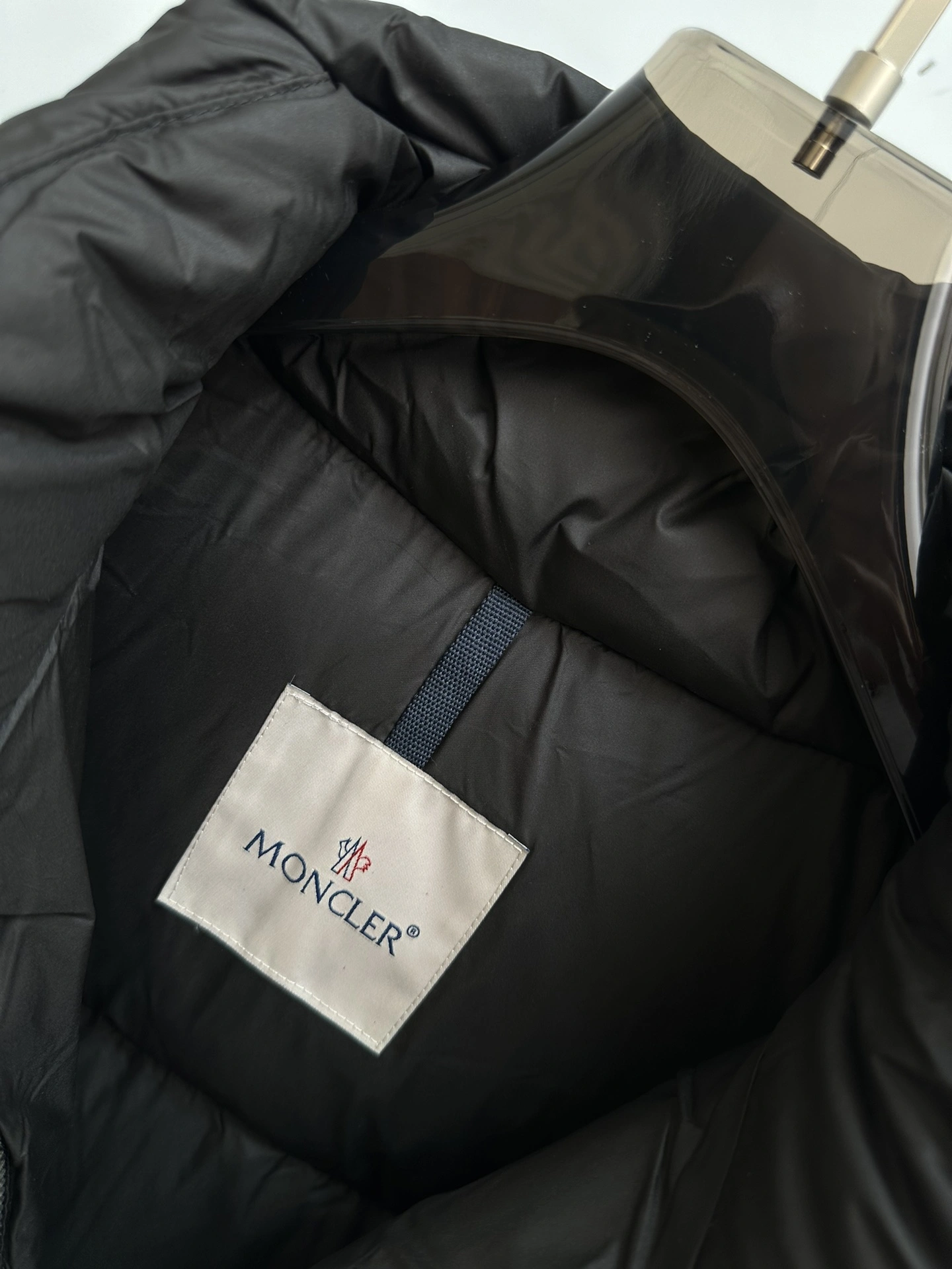 Moncler Down Jackets QuickDry 145319