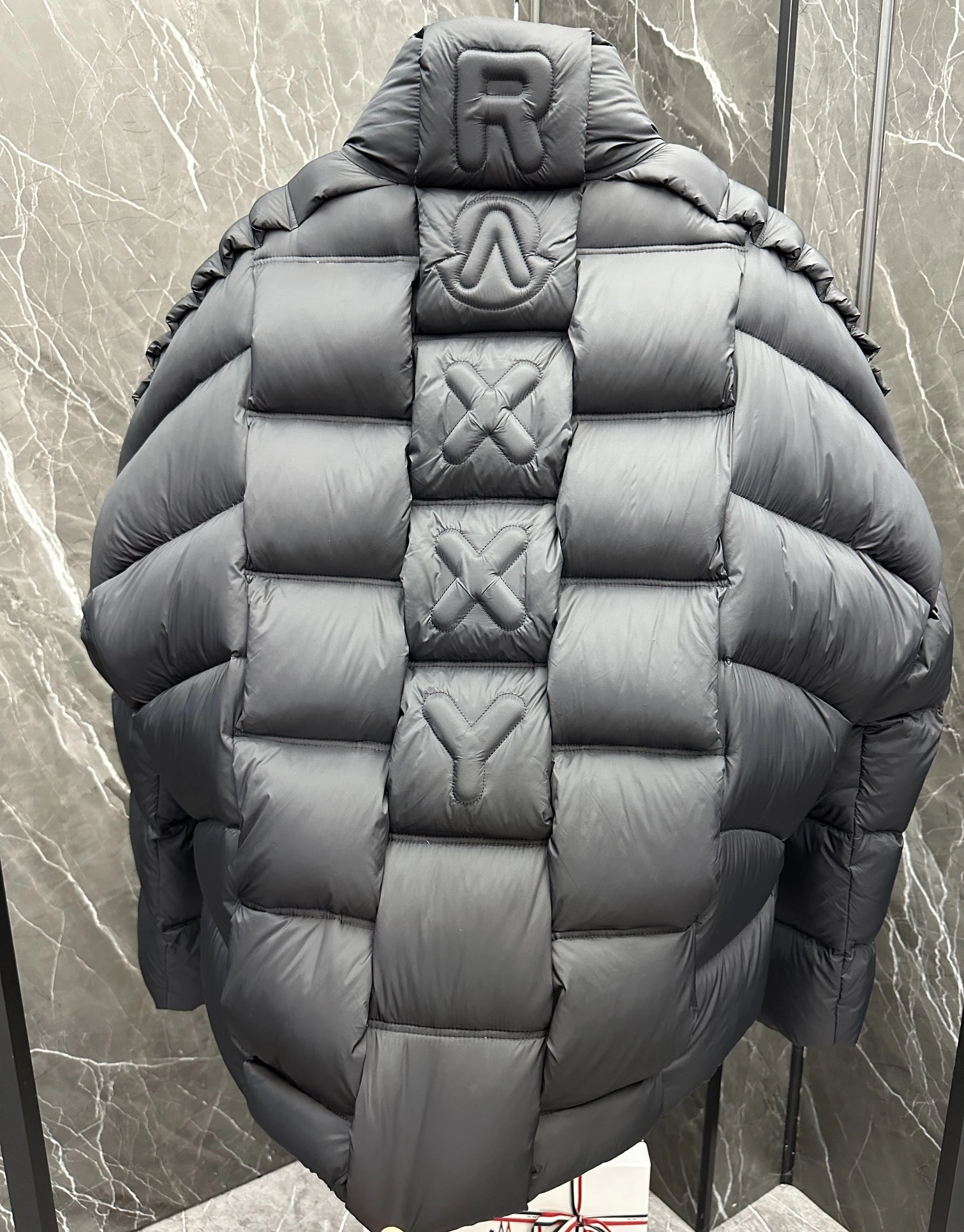 Moncler Down Jackets Comfortable 145331