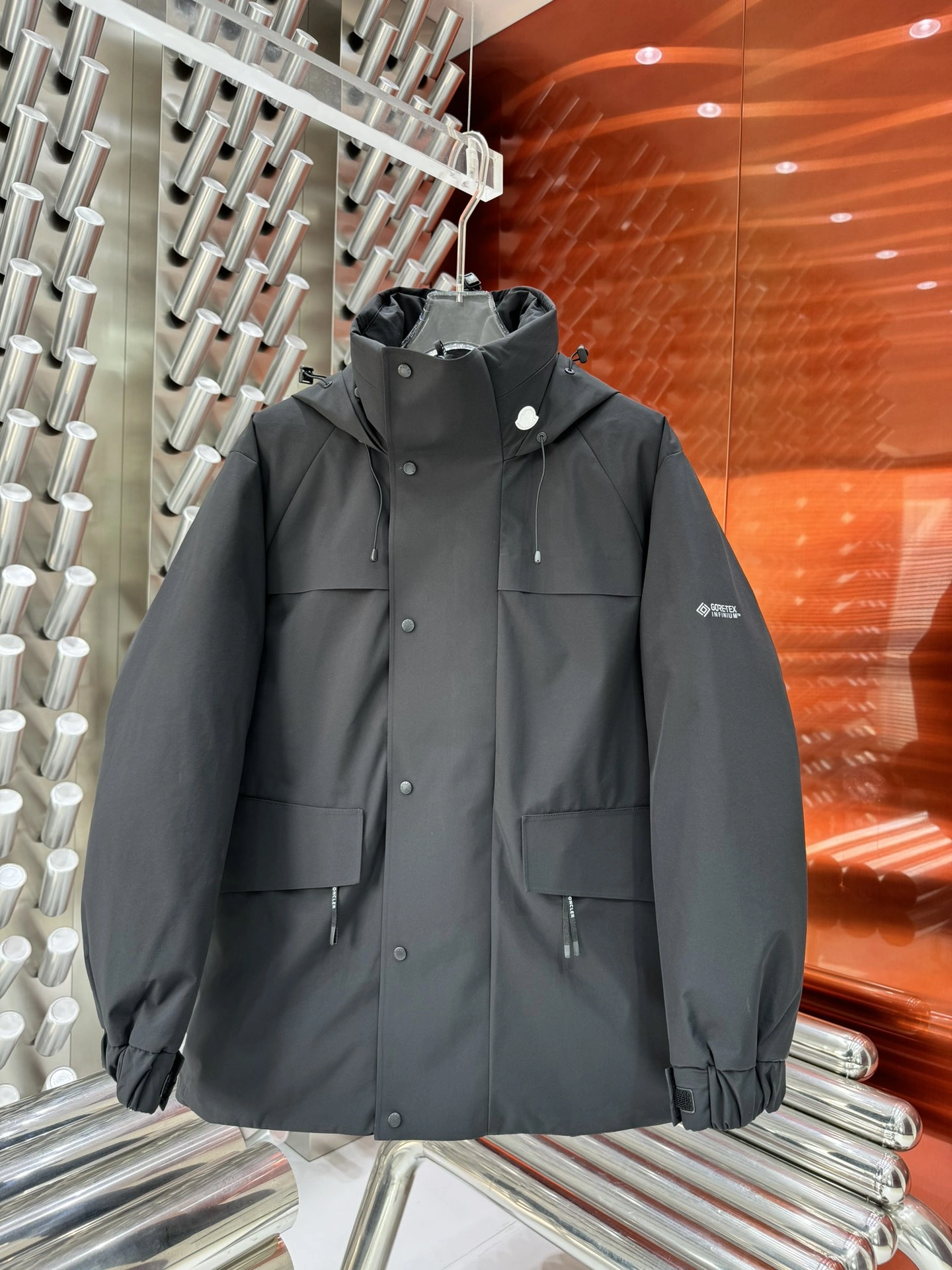 Moncler Down Jackets Chic 145335