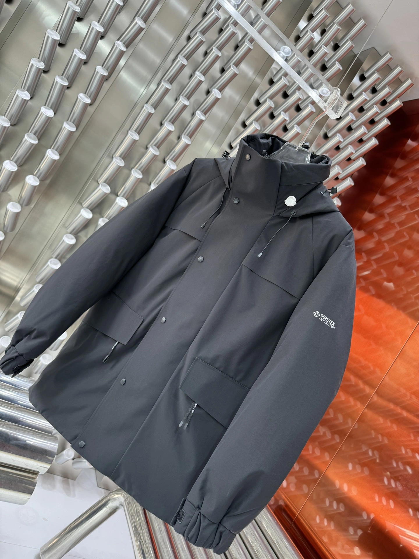 Moncler Down Jackets Chic 145335