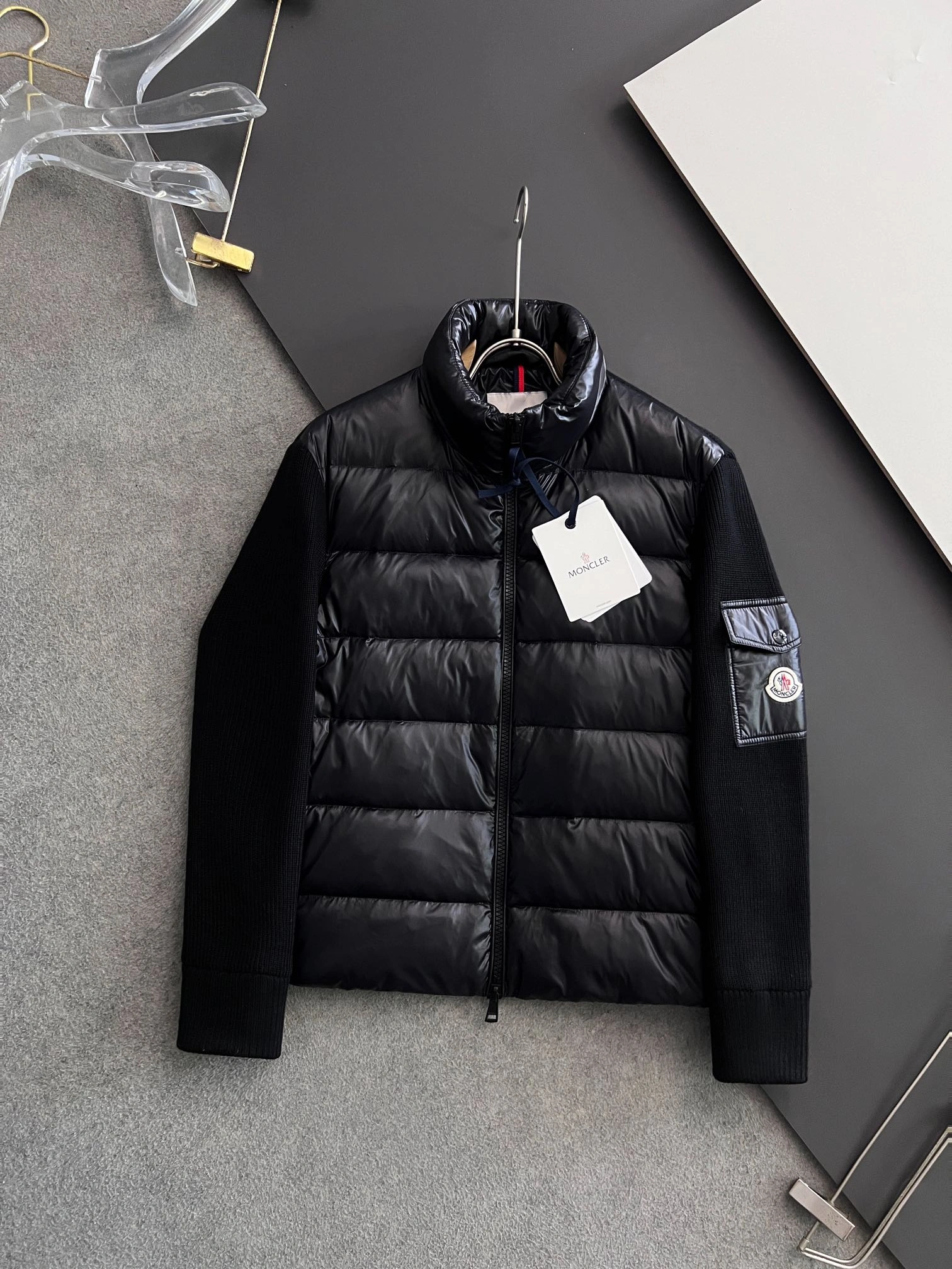 Moncler Down Jackets SoftTouch 145334