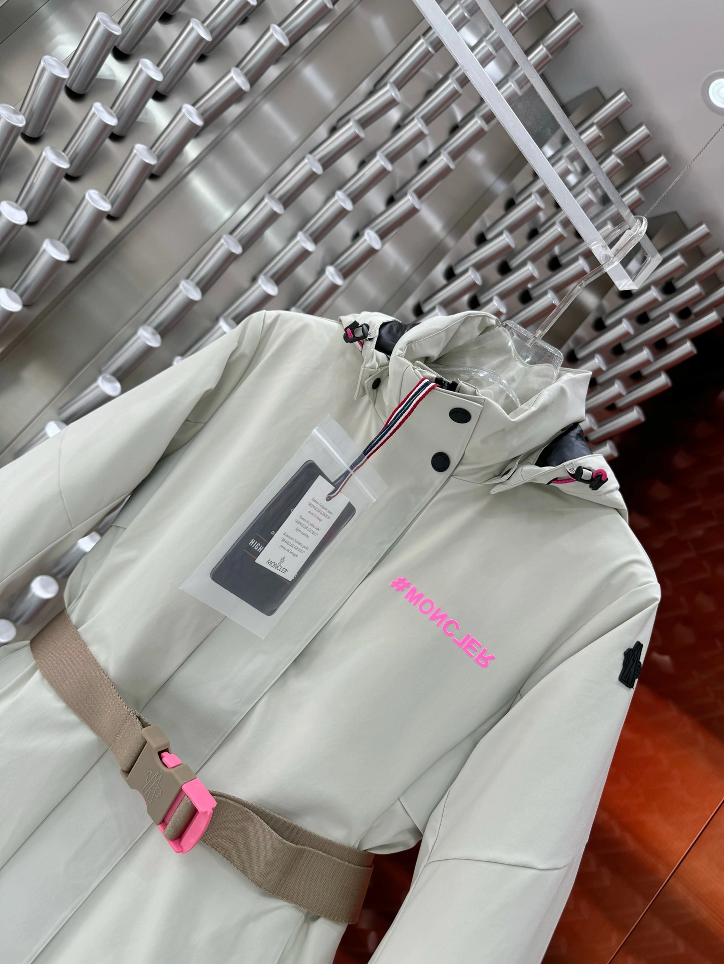 Moncler Down Jackets Cozy 145321