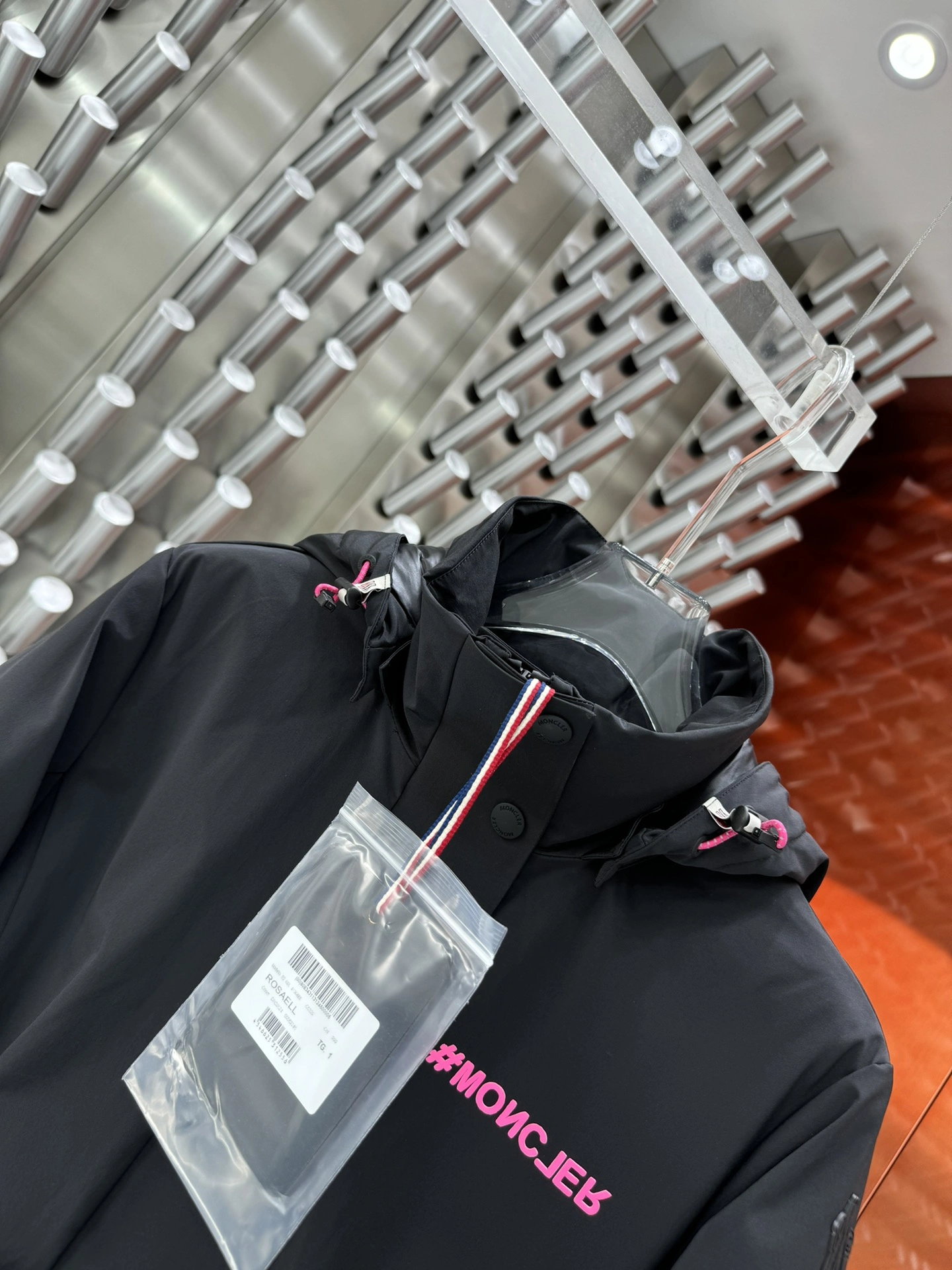 Casual Moncler Down Jackets 145382