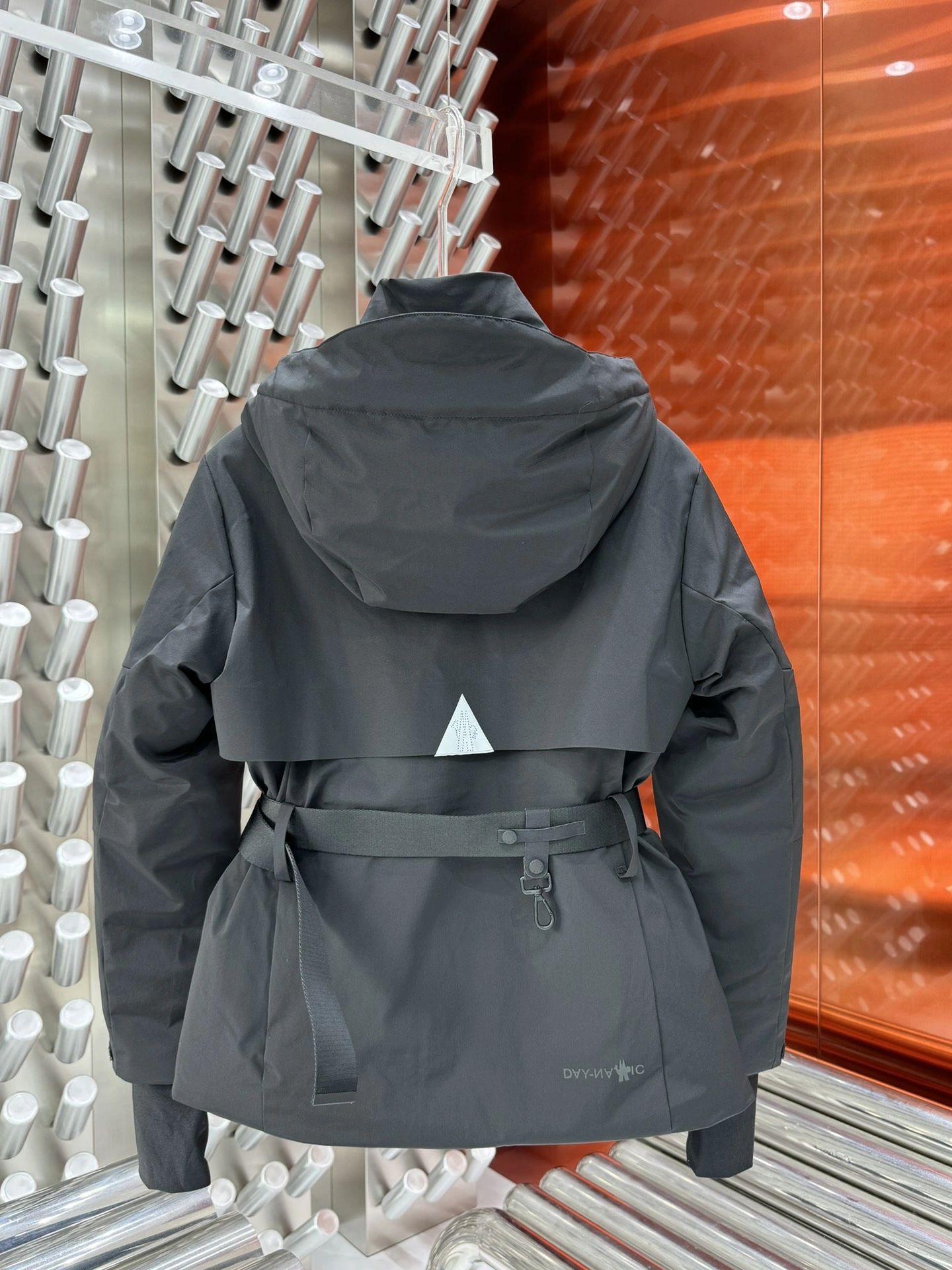 Casual Moncler Down Jackets 145382