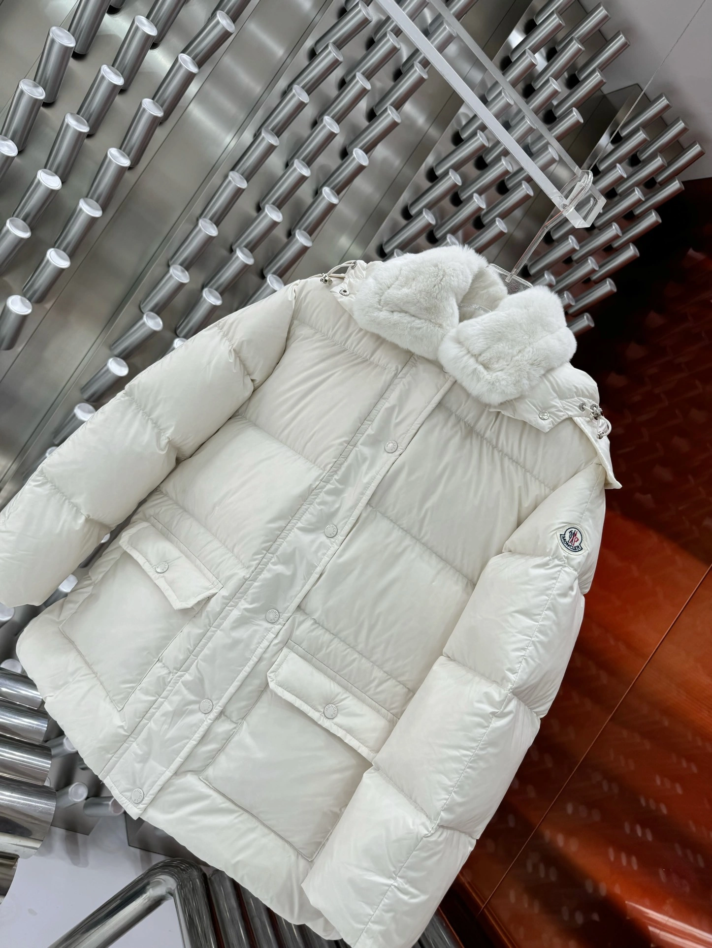 Moncler Down Jackets Soft 145318