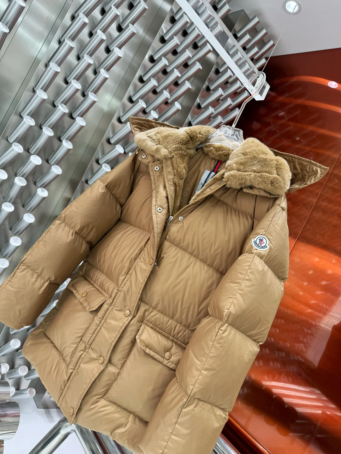Moncler Down Jackets Durable 145330