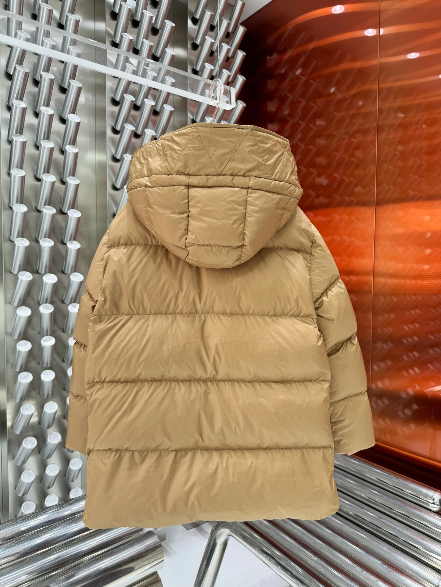 Moncler Down Jackets Durable 145330