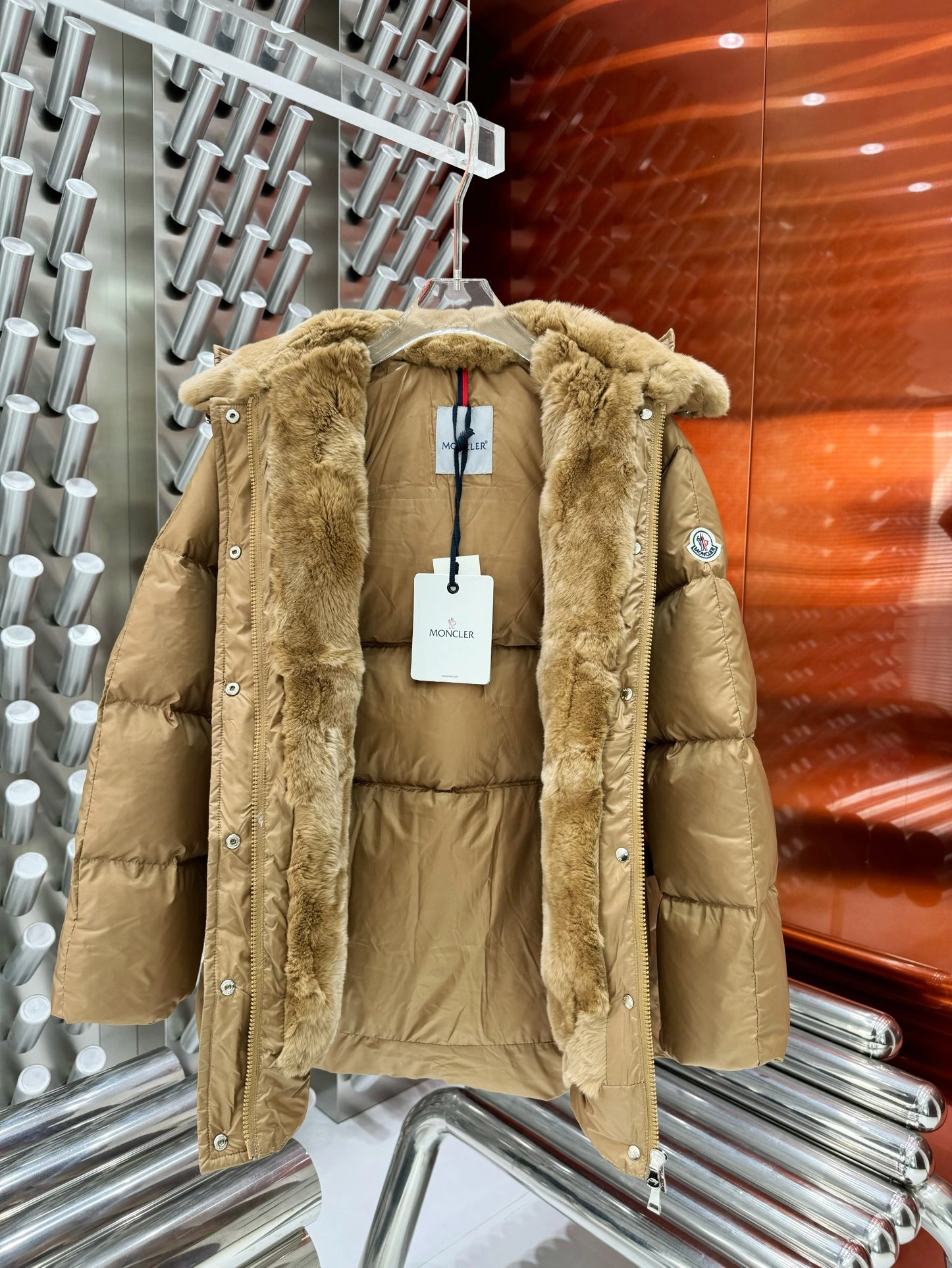 Moncler Down Jackets Durable 145330