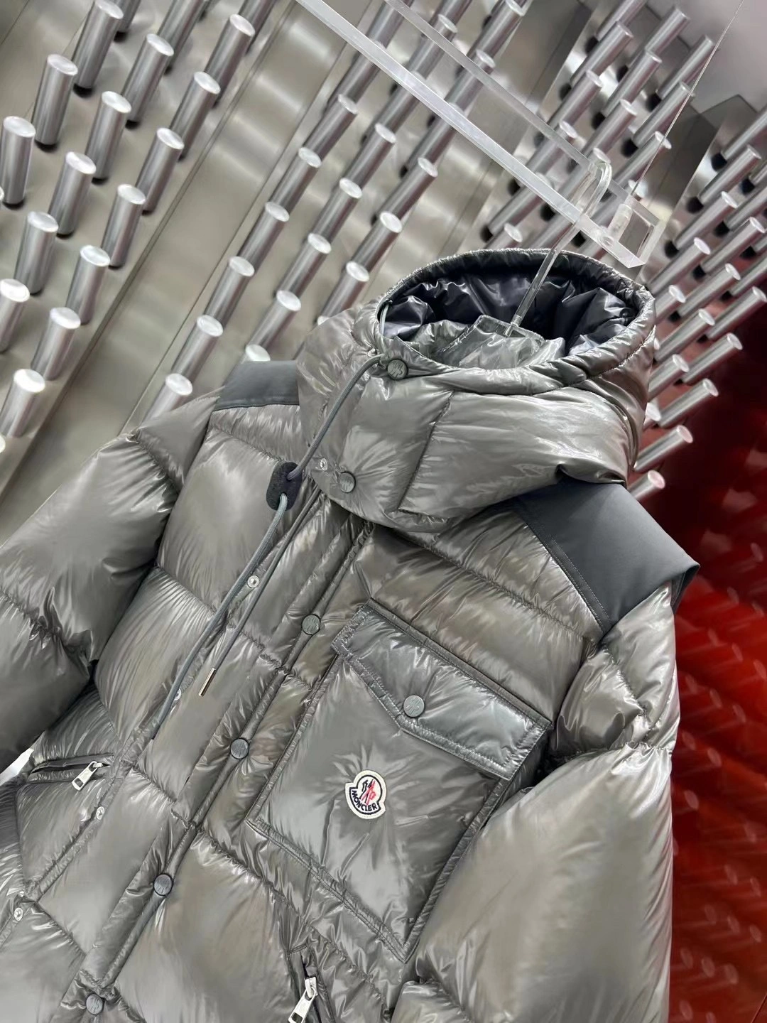 Moncler Down Jackets Tailored 145332
