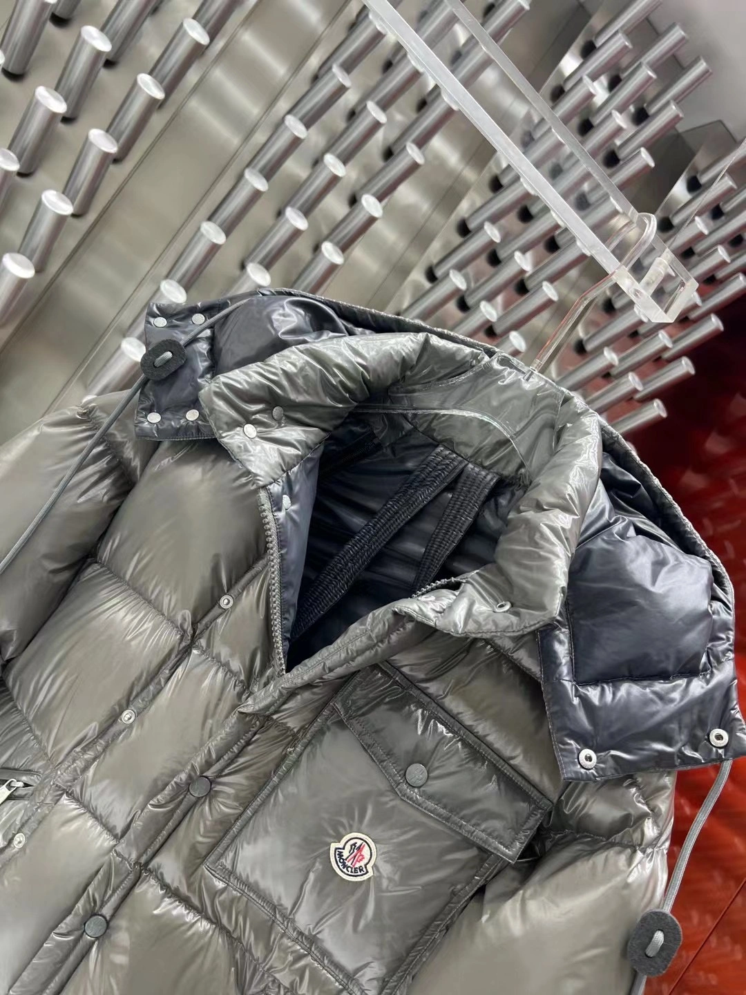 Moncler Down Jackets Tailored 145332