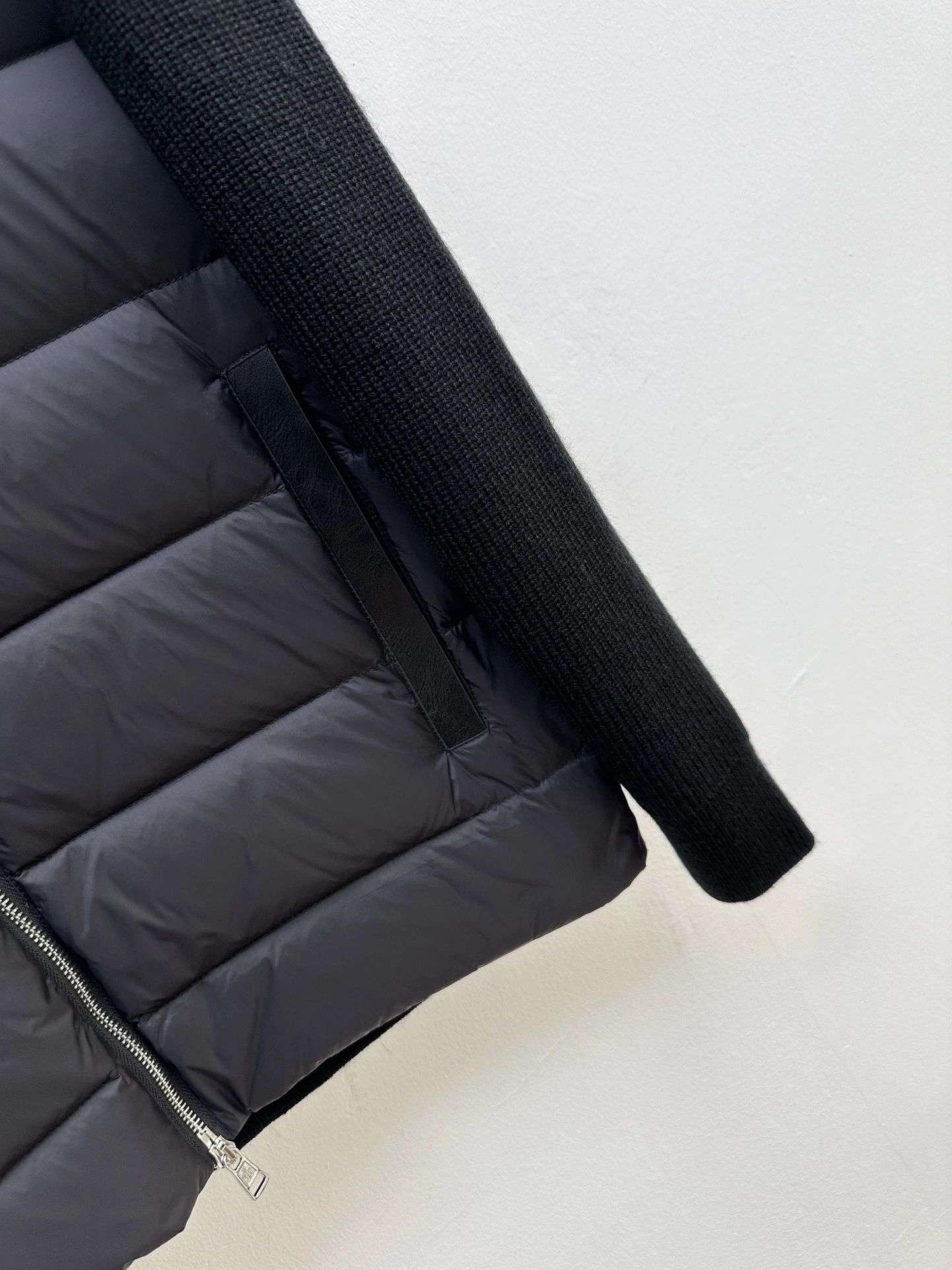 Moncler Down Jackets Chic 145336