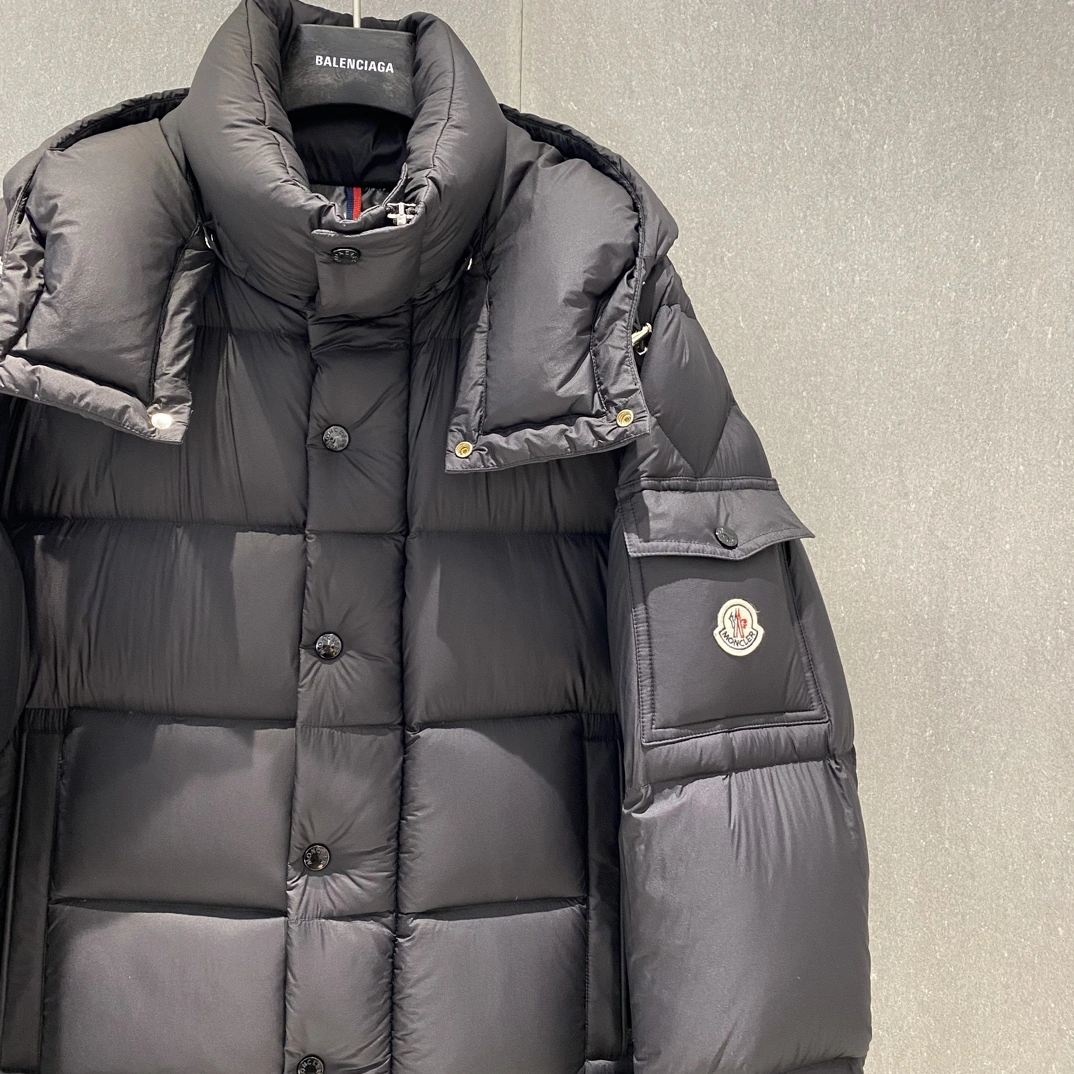 Moncler Down Jackets UrbanStyle 145320
