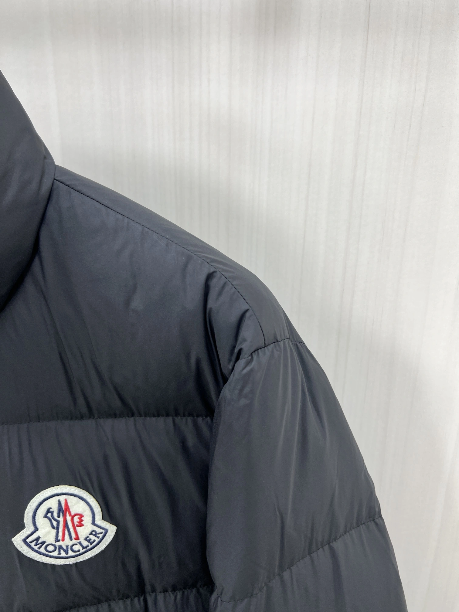 Refined Moncler Down Jackets 145338