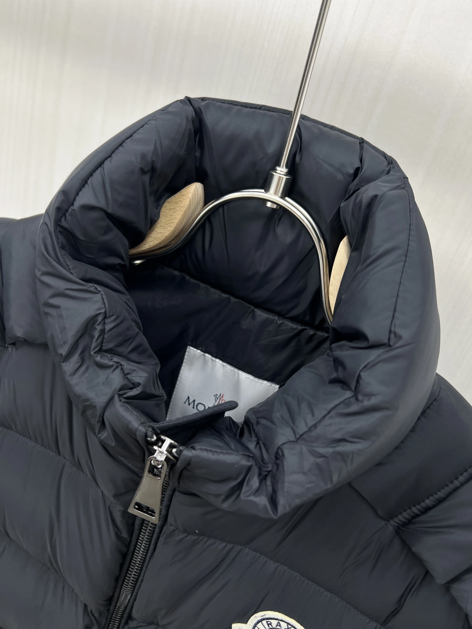 Moncler Down Jackets FastDry 145313