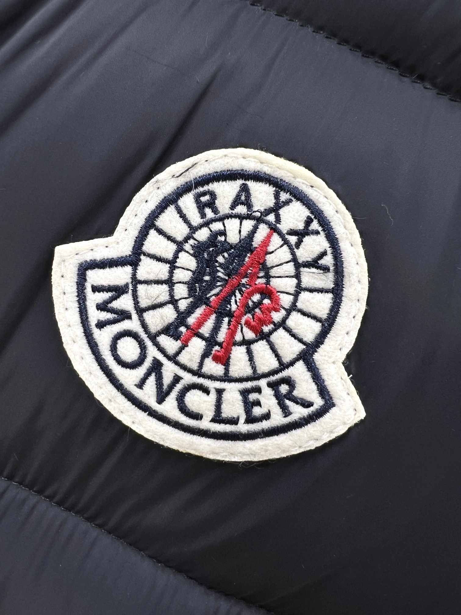 Moncler Down Jackets FastDry 145313