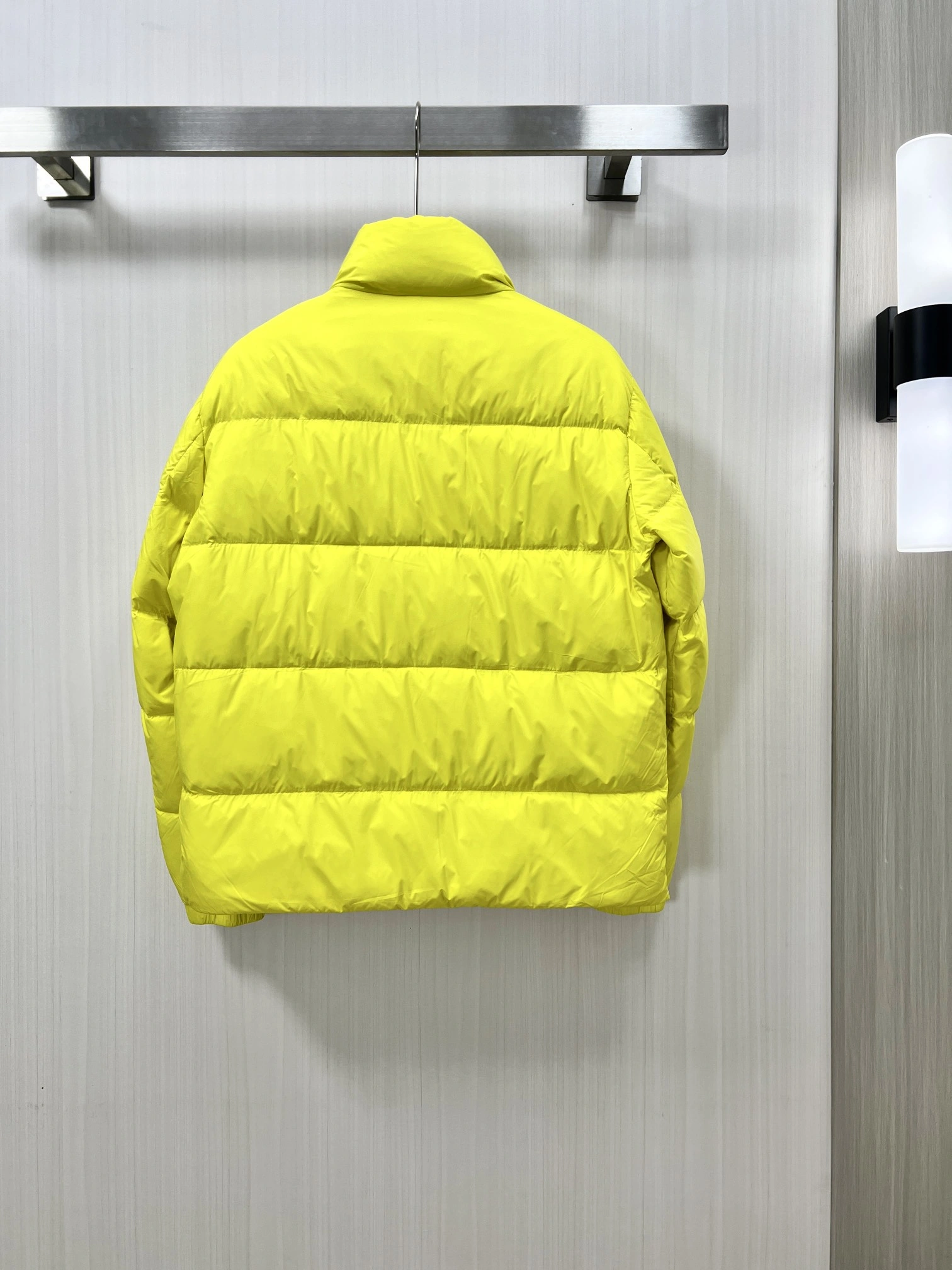 Moncler Down Jackets Flexible 145312