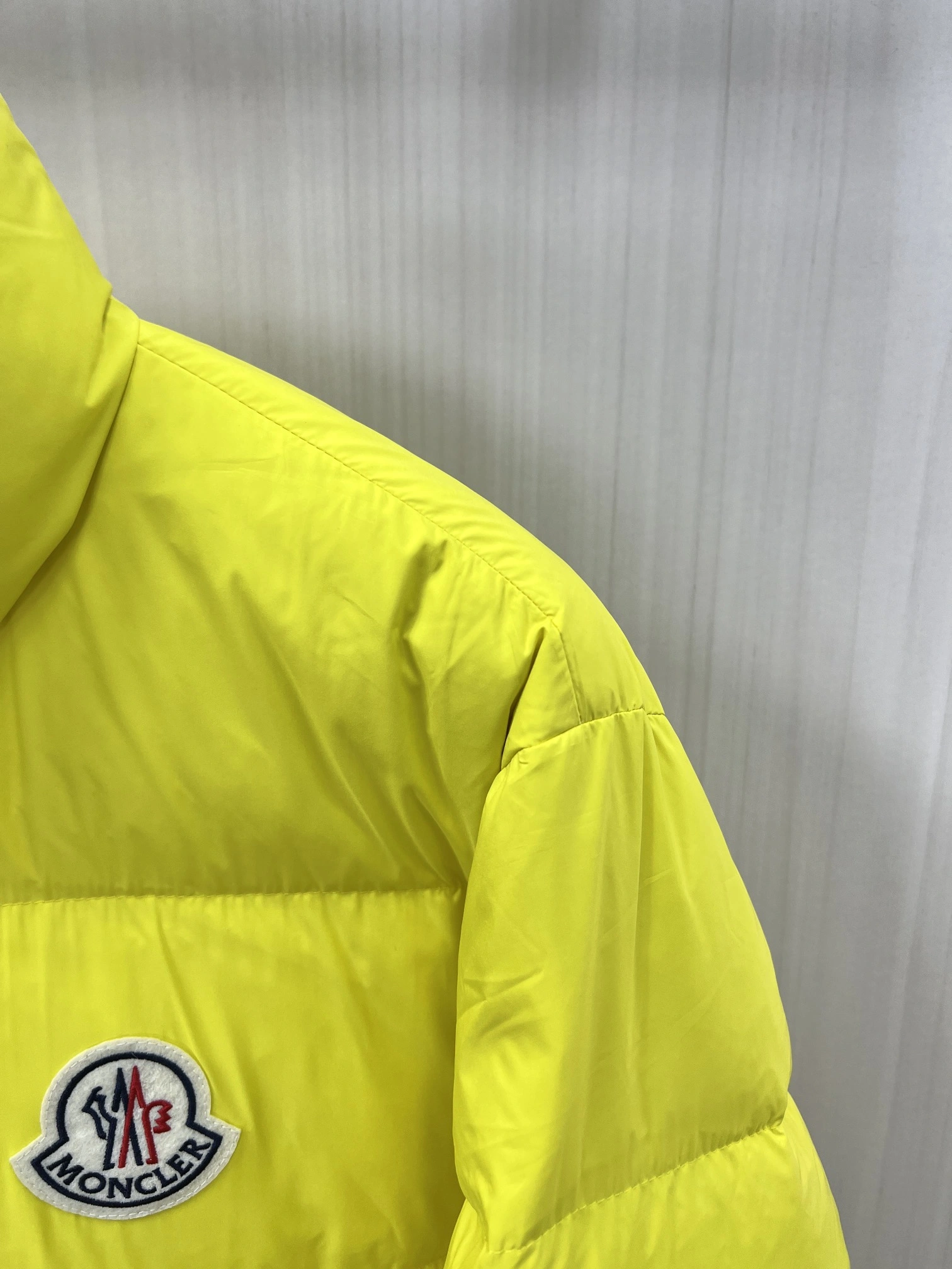 Moncler Down Jackets Flexible 145312