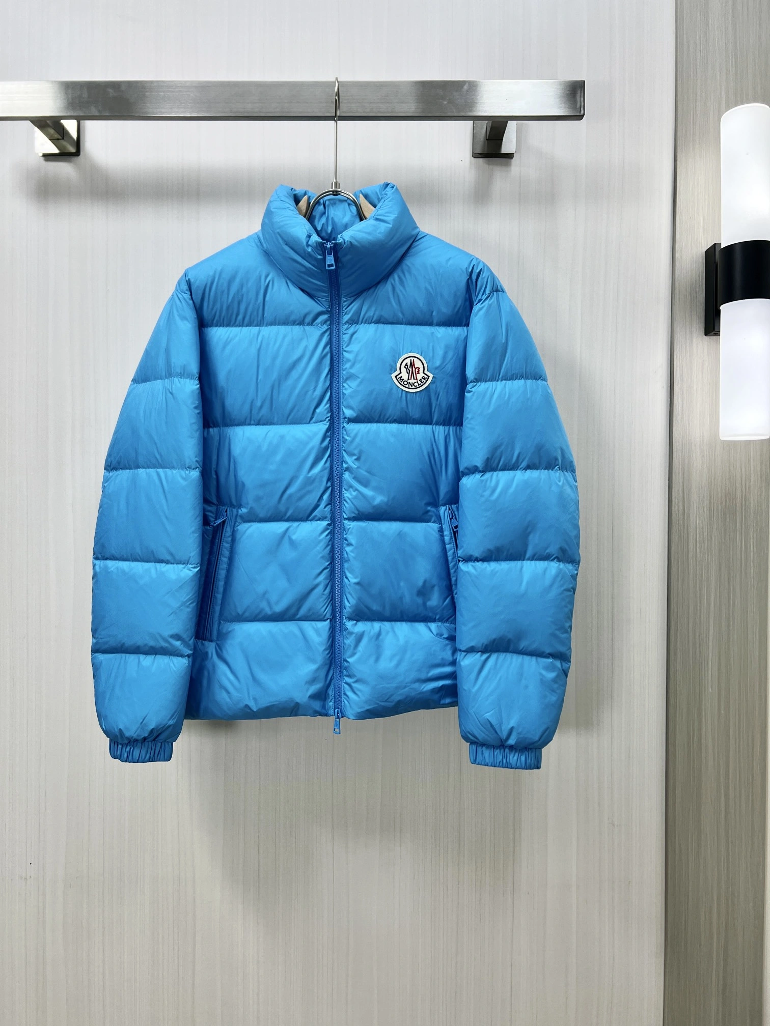 Neat Moncler Down Jackets 145324