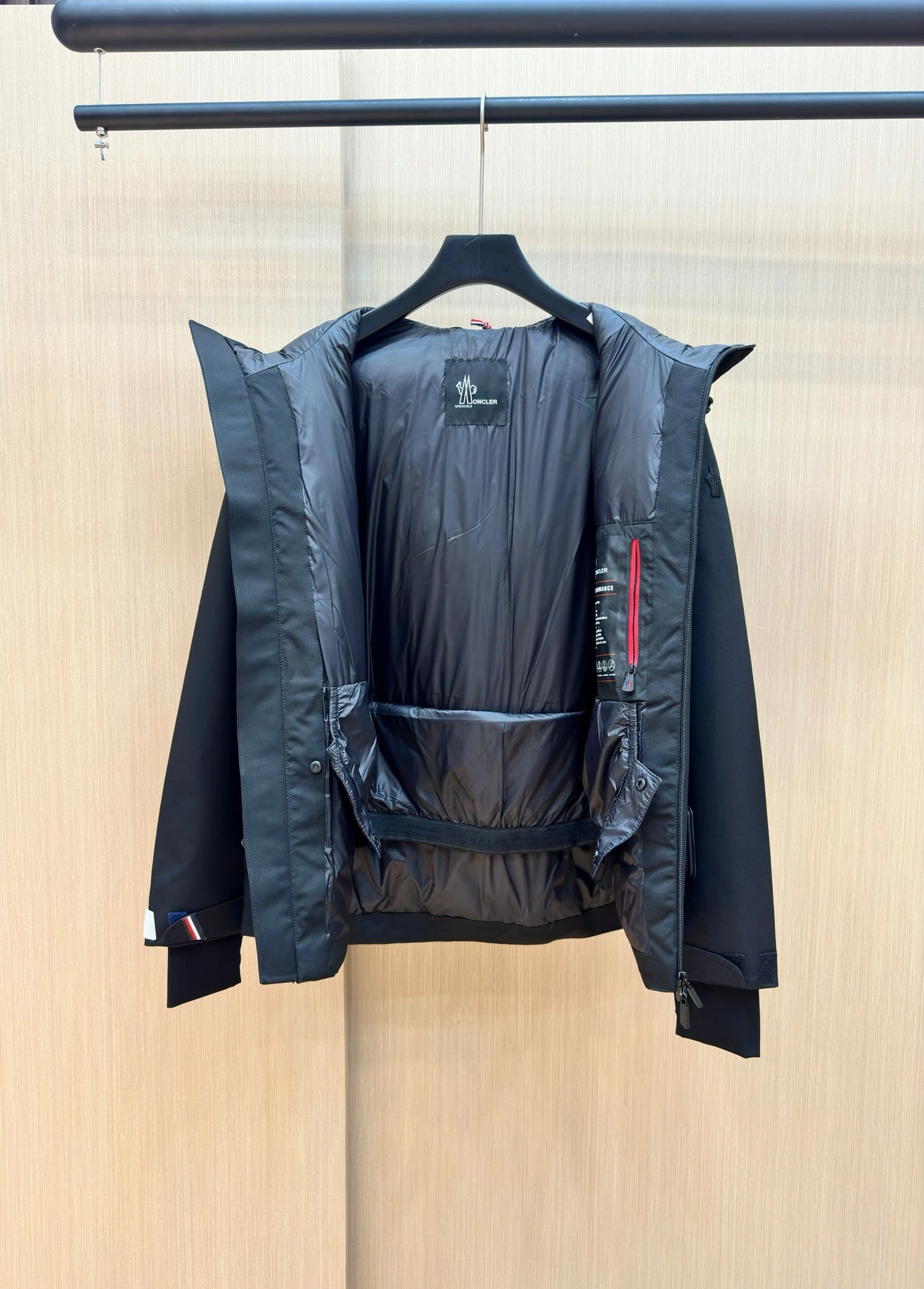 Moncler Down Jackets RelaxedFit 145314