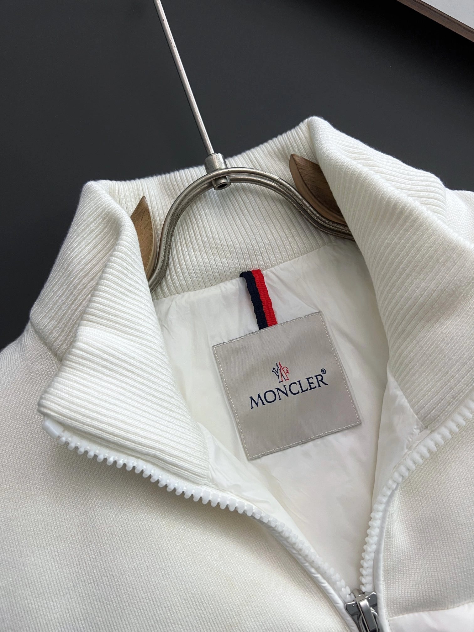 Chic Moncler Down Jackets 145315