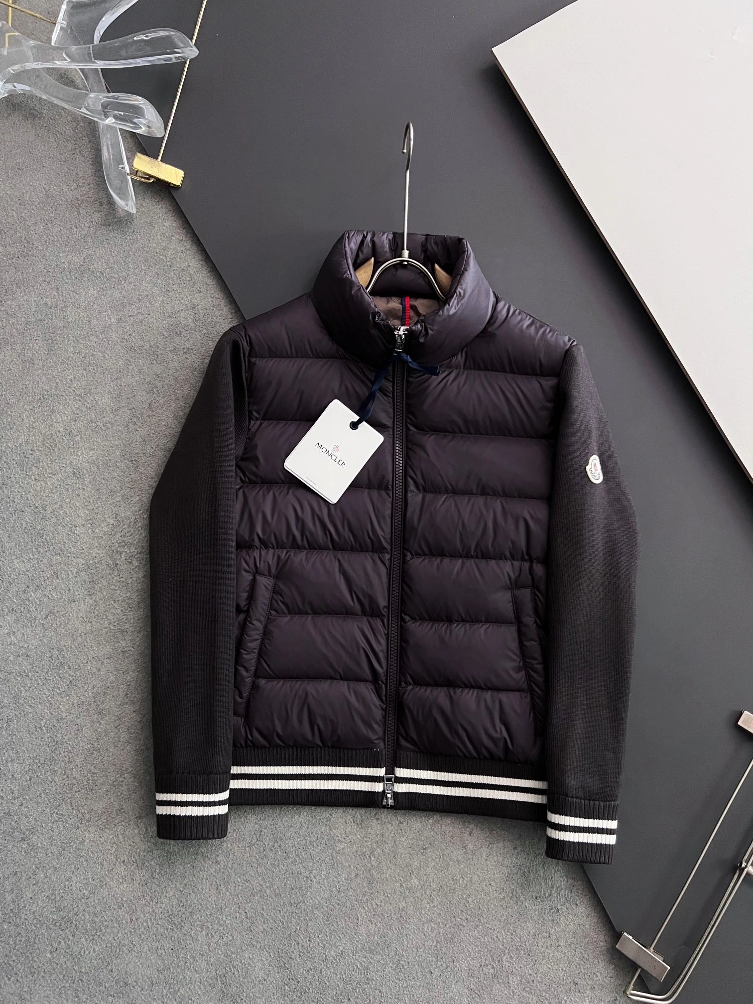 Moncler Down Jackets TechFriendly 145327