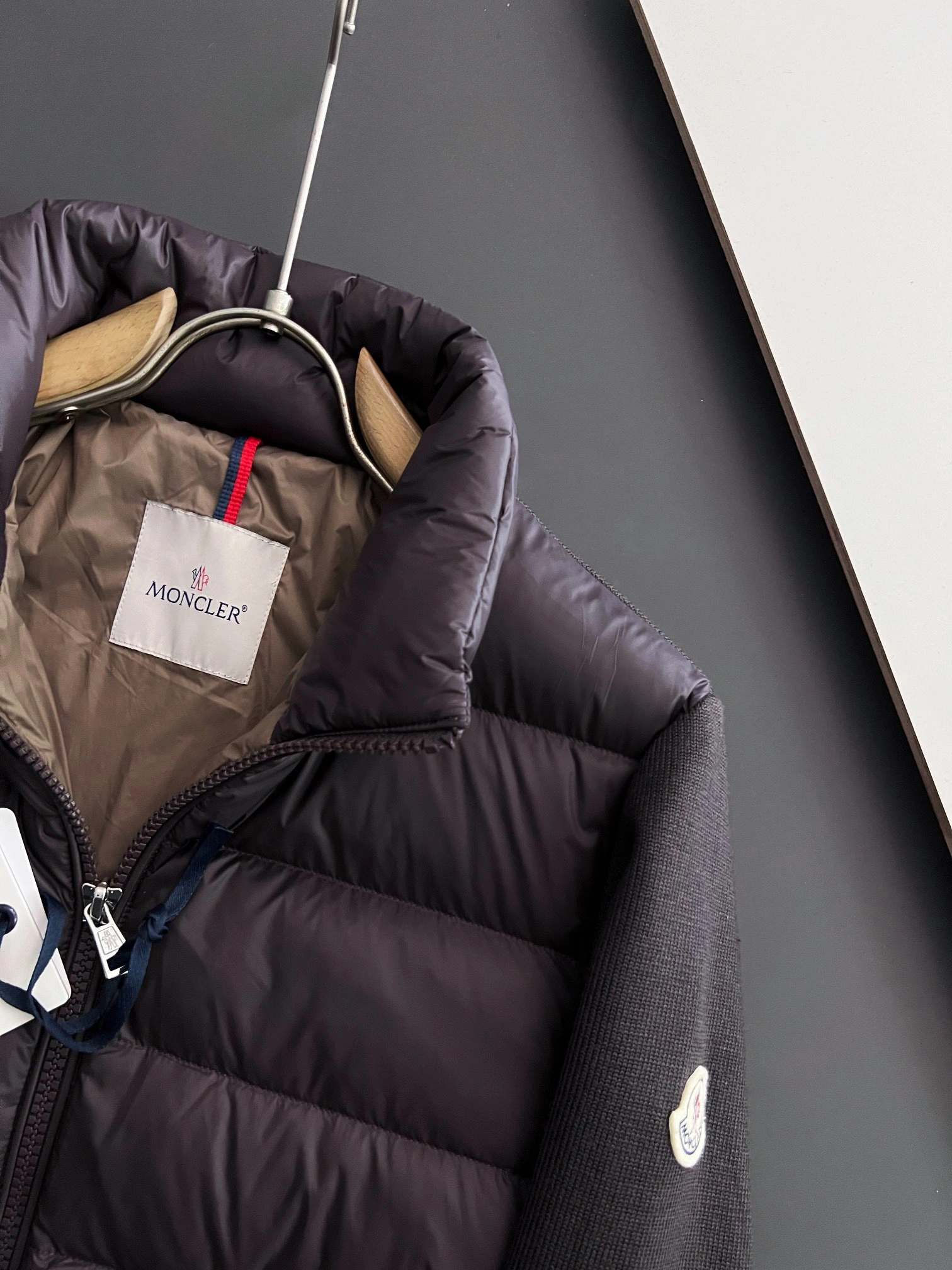 Moncler Down Jackets TechFriendly 145327