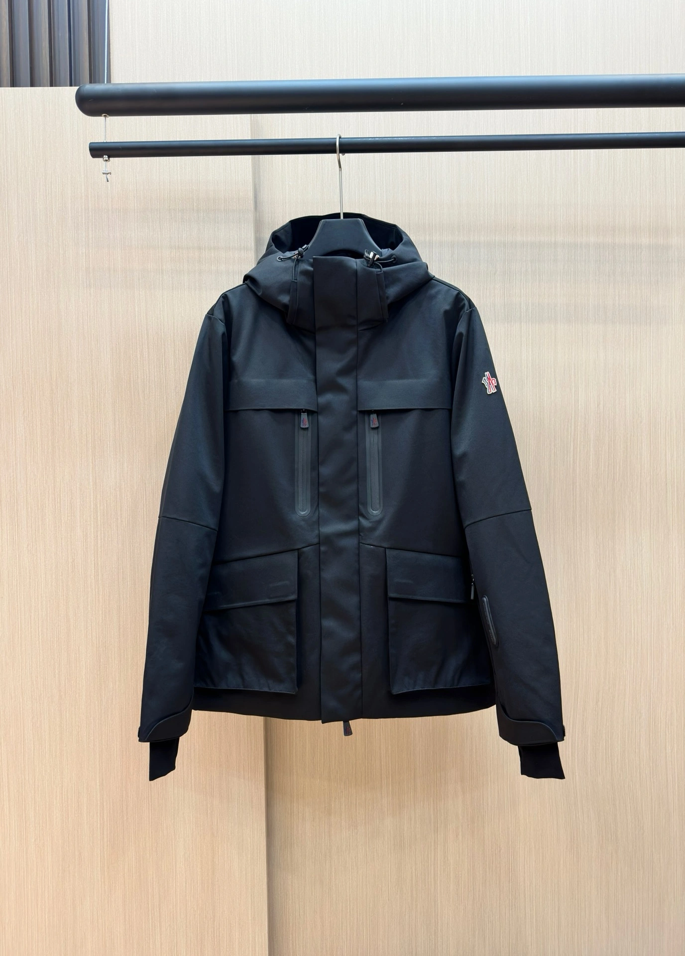 Moncler Down Jackets WrinkleFree 145328